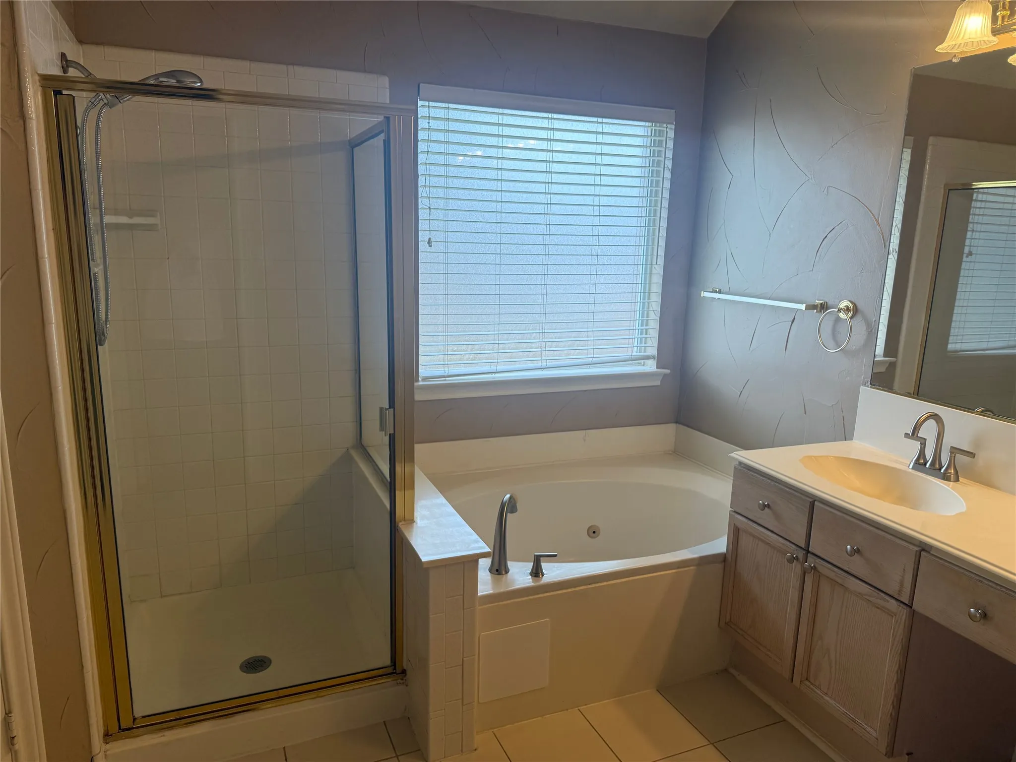 Single Family Residence For Rent in Collin County , 9200 Fairwood Court, Plano, Texas 75025, 4 Bedroom, 2 Bathroom, 2 Garage spaces, 2,137 Sqft, built in 1997, mls#21354800, Real Estate Agent in Plano, Homes For Rent in Collin county, Homes For Rent in Plano, Realtor in Plano Texas, Real Estate Brokerage Independent Realty Texas, Luminita Cordes Realtor