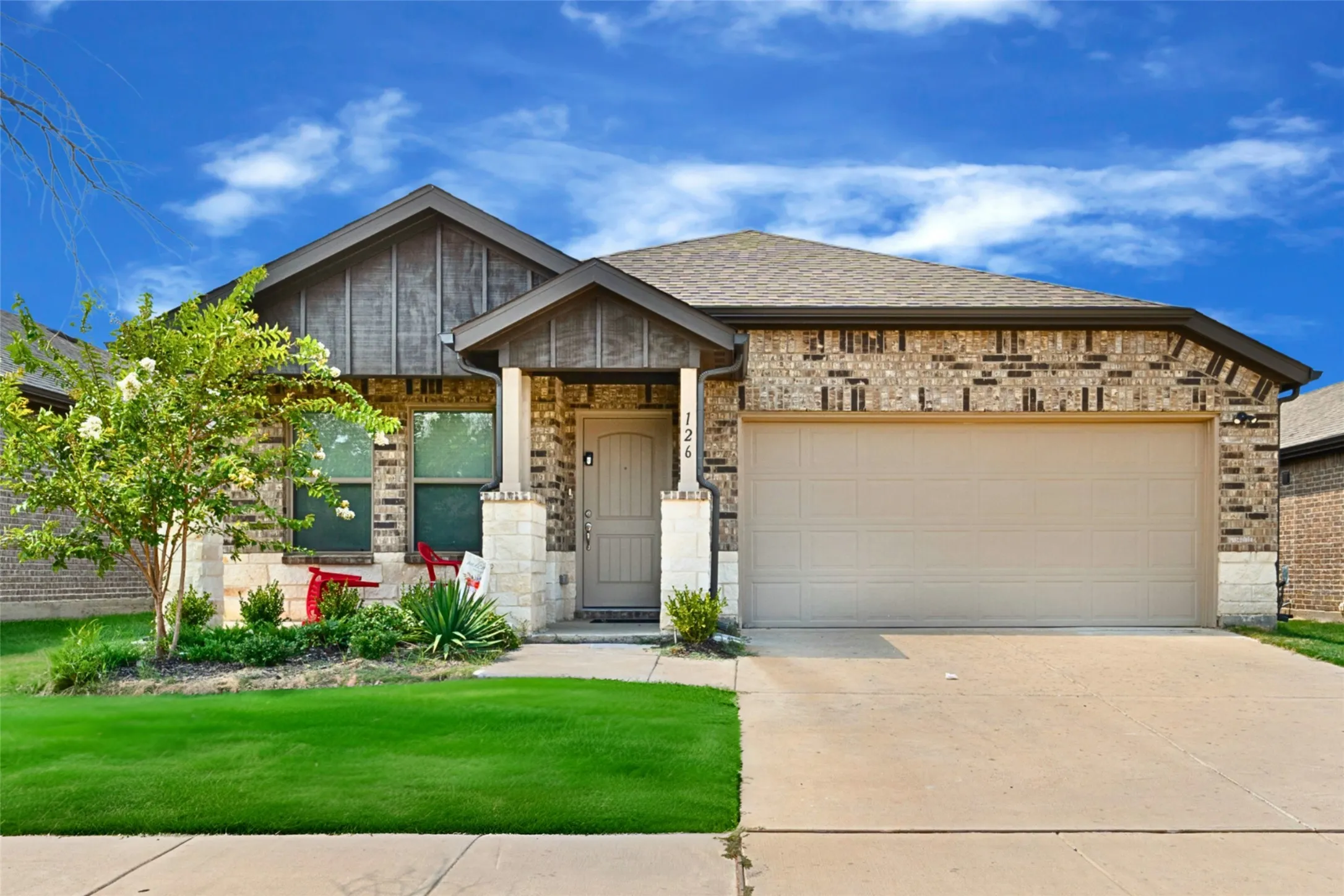 Single Family Residence For Rent in Kaufman County , 109 Knoll Pines Drive, Terrell, Texas 75160, 3 Bedroom, 2 Bathroom, 2 Garage spaces, 1,400 Sqft, built in 2023, mls#21355812, Real Estate Agent in Terrell, Homes For Rent in Kaufman county, Homes For Rent in Terrell, Realtor in Terrell Texas, Real Estate Brokerage Independent Realty Texas, Luminita Cordes Realtor
