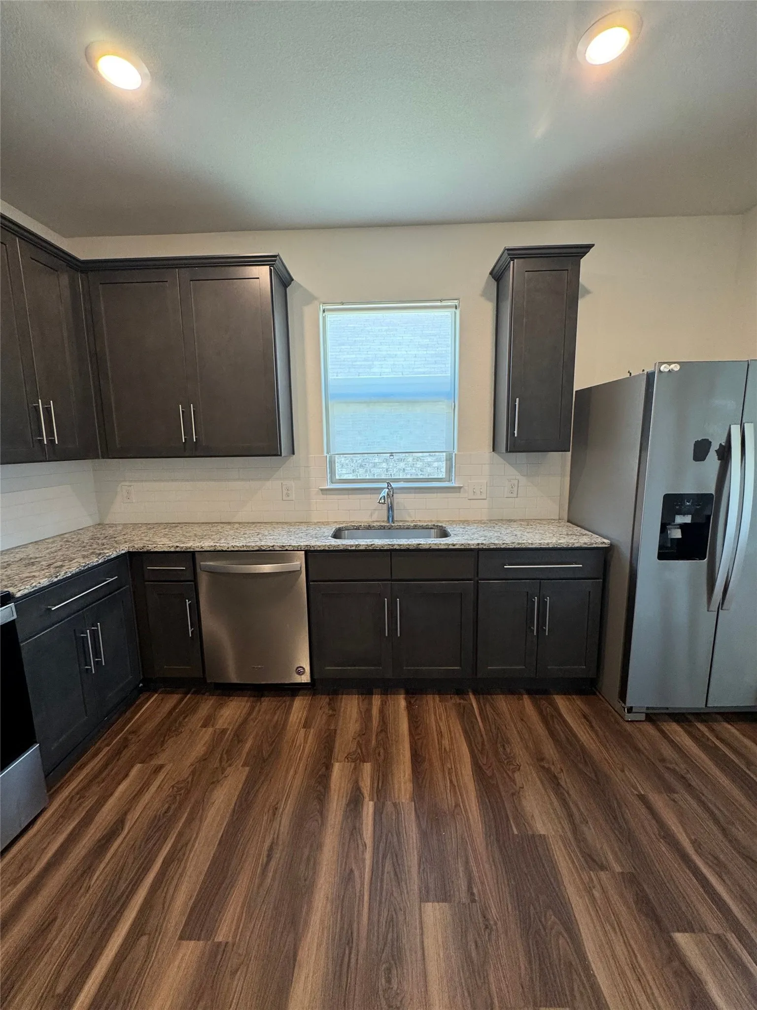 Single Family Residence For Rent in Tarrant County , 7512 Noble Oaks Drive, Fort Worth, Texas 76120, 3 Bedroom, 2 Bathroom, 2 Garage spaces, 1,789 Sqft, built in 2021, mls#21356609, Real Estate Agent in Fort Worth, Homes For Rent in Tarrant county, Homes For Rent in Fort Worth, Realtor in Fort Worth Texas, Real Estate Brokerage Independent Realty Texas, Luminita Cordes Realtor
