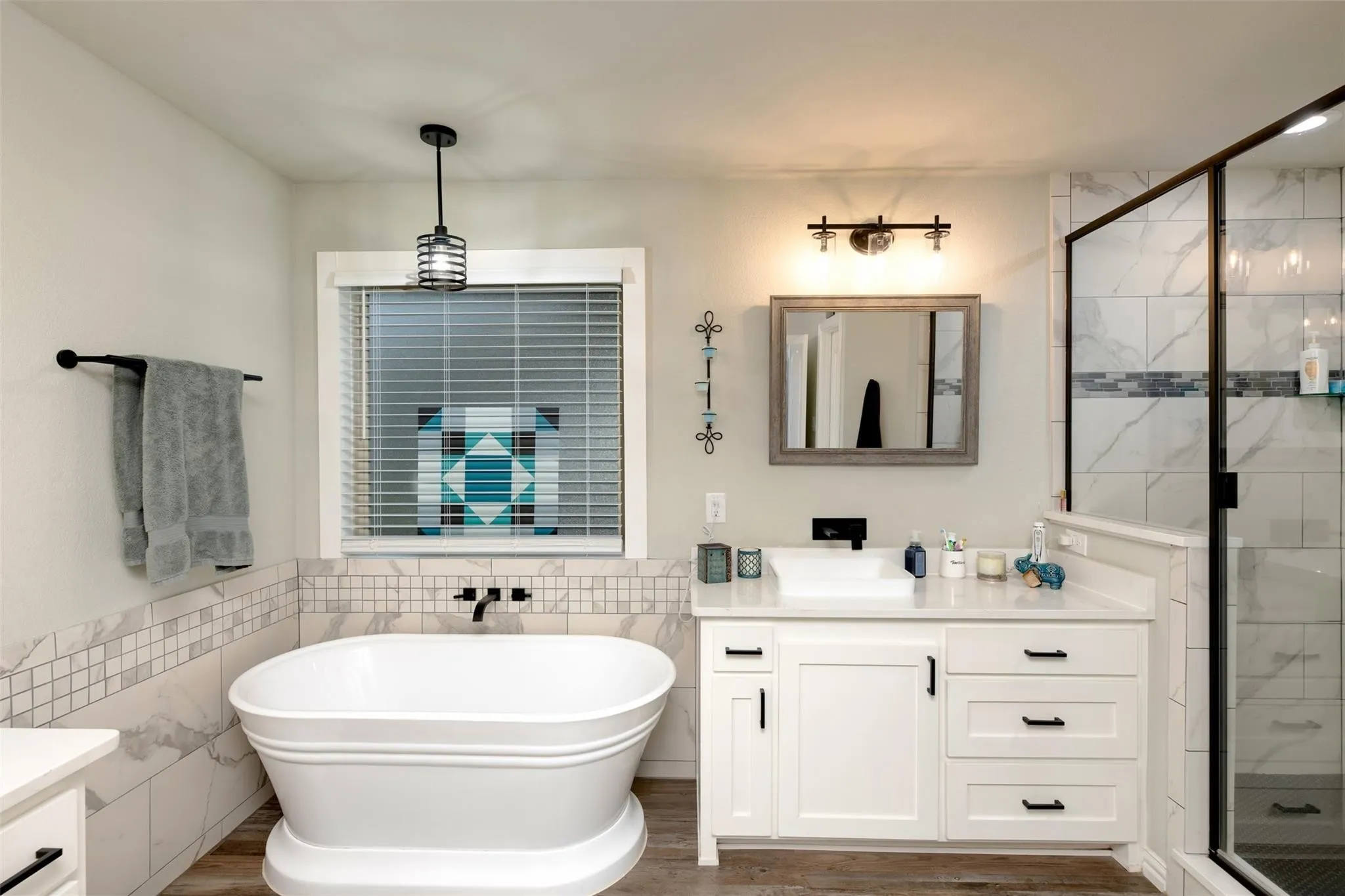 Single Family Residence For Sale in Fannin County , 220 Hidden Meadow Trail, Leonard, Texas 75452, 3 Bedroom, 2 Bathroom, 4 Garage spaces, 1,954 Sqft, built in 2021, mls#21351944, Real Estate Agent in Leonard, Homes For Sale in Fannin county, Homes For Sale in Leonard, Realtor in Leonard Texas, Real Estate Brokerage Independent Realty Texas, Luminita Cordes Realtor