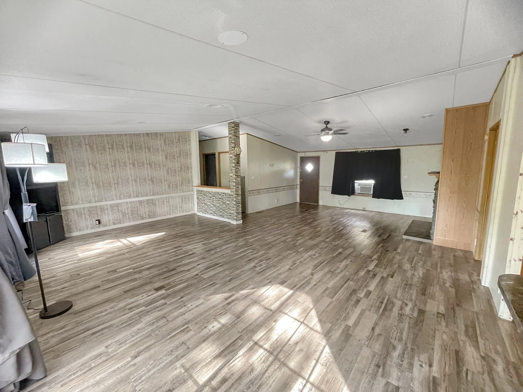 Single Family Residence For Sale in Harrison County , 181 Cyclone Street, Waskom, Texas 75692, 3 Bedroom, 2 Bathroom, Garage spaces, 1,600 Sqft, built in 1996, Price $159,900, mls#21356082, Real Estate Agent in Waskom, Homes For Sale in Harrison county, Homes For Sale in Waskom, Realtor in Waskom Texas, Real Estate Brokerage Independent Realty Texas, Luminita Cordes Realtor