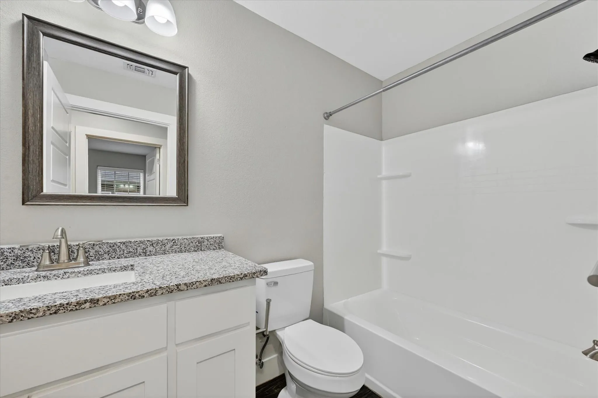 Single Family Residence For Rent in Grayson County , 1032 Ray Drive, Denison, Texas 75020, 3 Bedroom, 2 Bathroom, 1 Garage spaces, 1,248 Sqft, built in 2023, mls#21356620, Real Estate Agent in Denison, Homes For Rent in Grayson county, Homes For Rent in Denison, Realtor in Denison Texas, Real Estate Brokerage Independent Realty Texas, Luminita Cordes Realtor