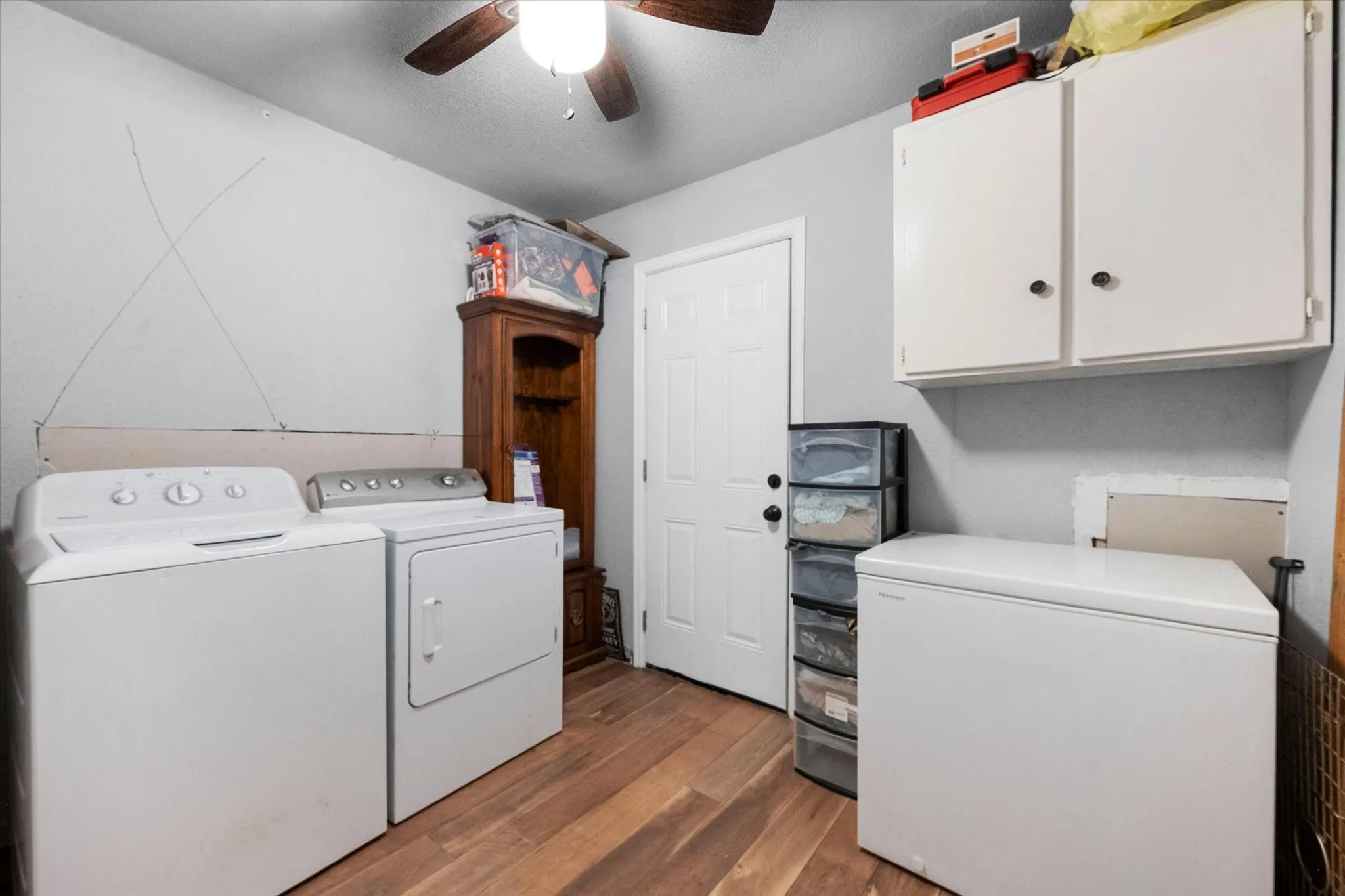 Single Family Residence For Sale in Johnson County , 202 Lone Star Street, Joshua, Texas 76058, 3 Bedroom, 2 Bathroom, 1 Garage spaces, 1,676 Sqft, built in 1972, mls#21356614, Real Estate Agent in Joshua, Homes For Sale in Johnson county, Homes For Sale in Joshua, Realtor in Joshua Texas, Real Estate Brokerage Independent Realty Texas, Luminita Cordes Realtor
