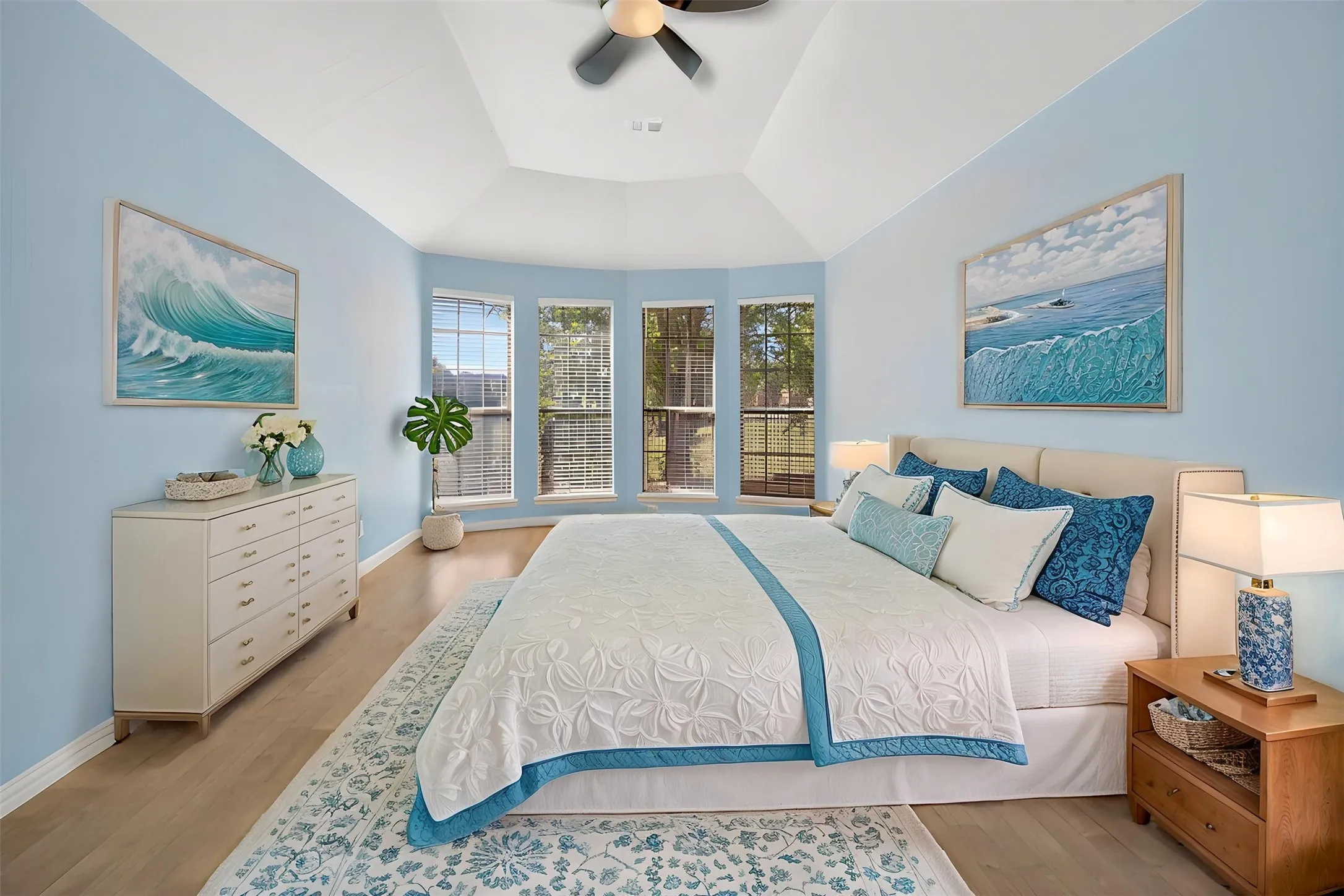 Single Family Residence For Rent in Tarrant County , 2616 Cove Drive, Grand Prairie, Texas 75054, 4 Bedroom, 4 Bathroom, 2 Garage spaces, 2,840 Sqft, built in 2005, mls#21356648, Real Estate Agent in Grand Prairie, Homes For Rent in Tarrant county, Homes For Rent in Grand Prairie, Realtor in Grand Prairie Texas, Real Estate Brokerage Independent Realty Texas, Luminita Cordes Realtor