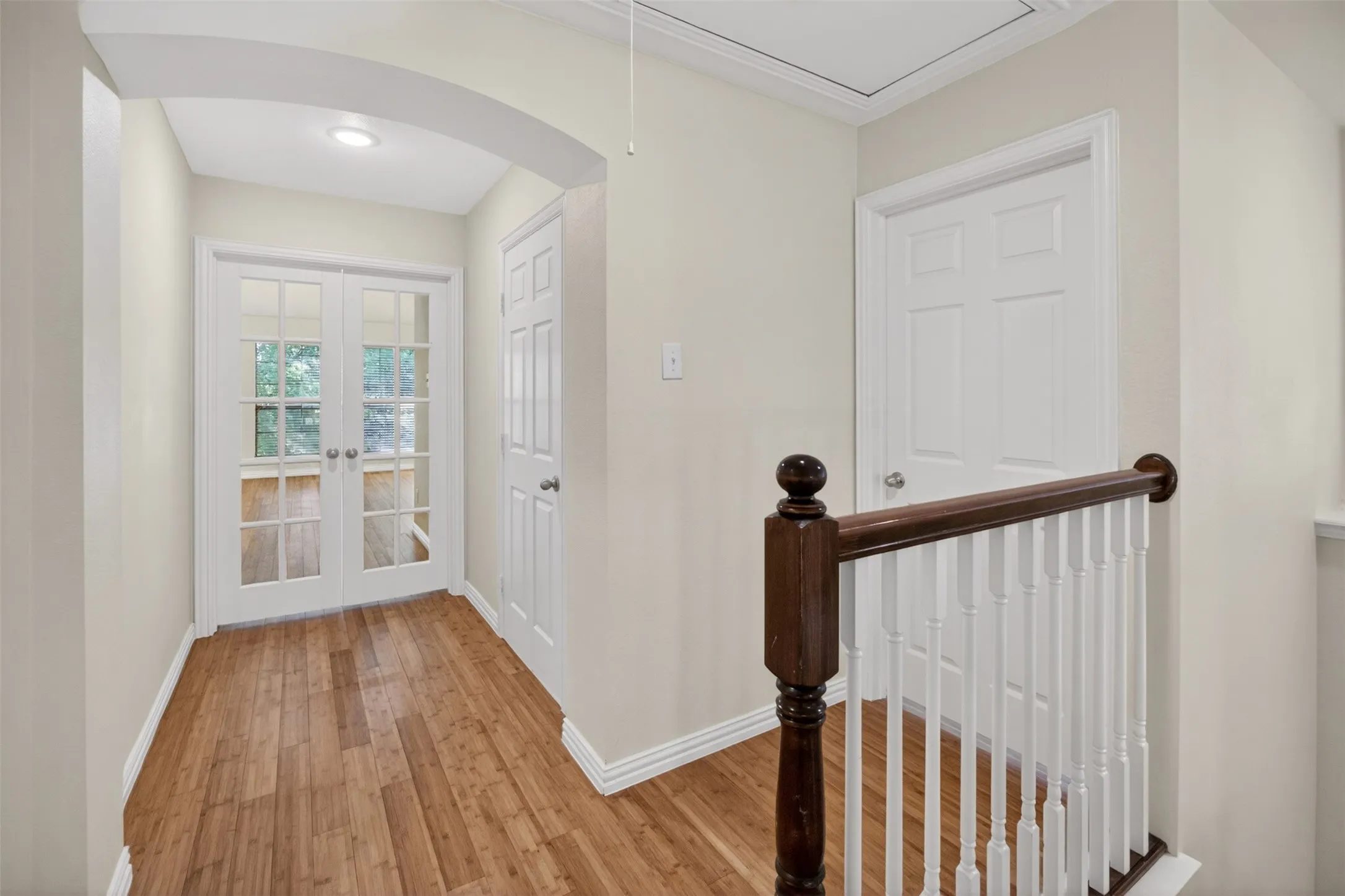 Single Family Residence For Rent in Tarrant County , 2616 Cove Drive, Grand Prairie, Texas 75054, 4 Bedroom, 4 Bathroom, 2 Garage spaces, 2,840 Sqft, built in 2005, mls#21356648, Real Estate Agent in Grand Prairie, Homes For Rent in Tarrant county, Homes For Rent in Grand Prairie, Realtor in Grand Prairie Texas, Real Estate Brokerage Independent Realty Texas, Luminita Cordes Realtor