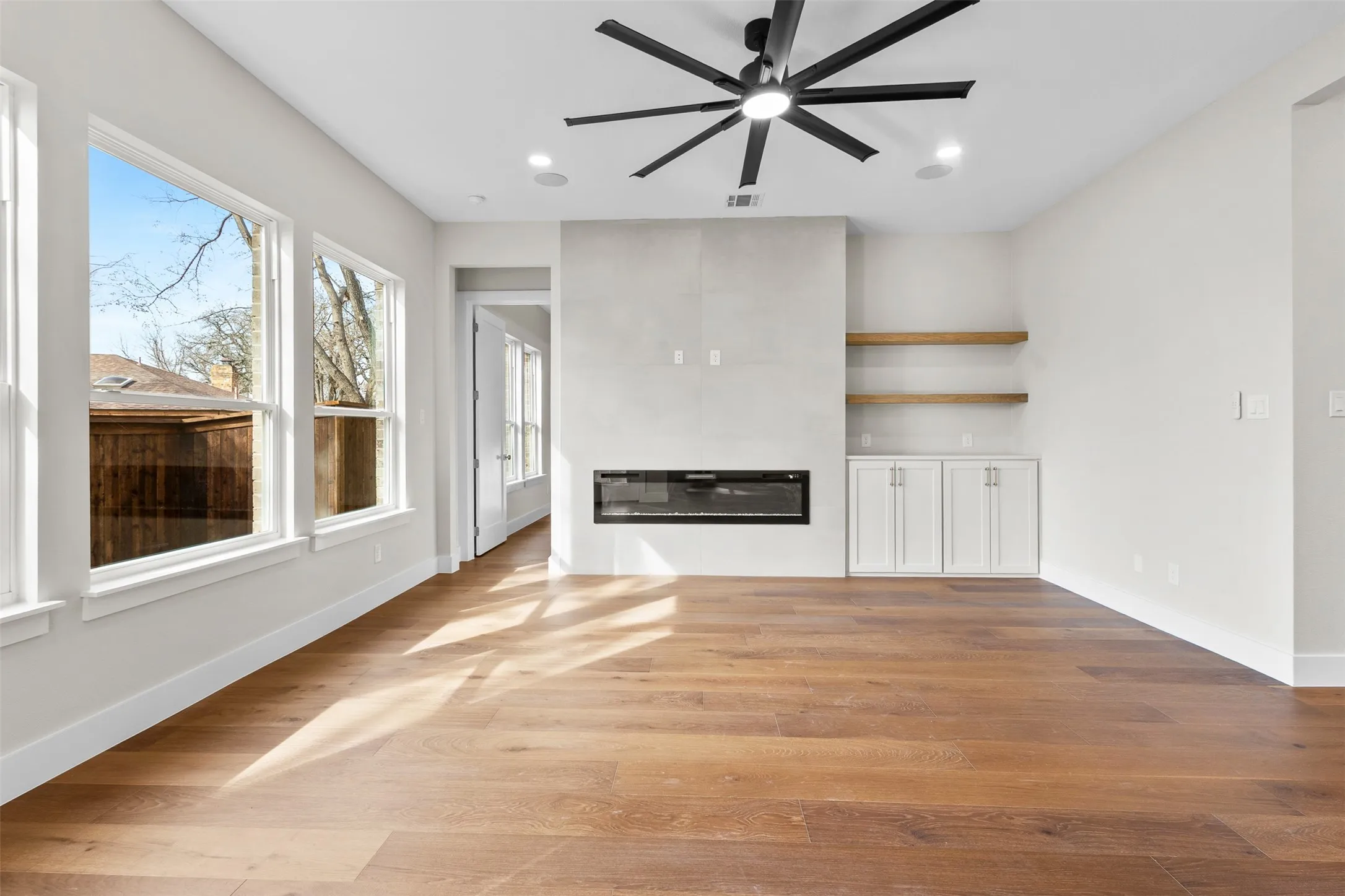 Single Family Residence For Sale in Tarrant County , 7133 Stone Villa Circle, North Richland Hills, Texas 76182, 4 Bedroom, 3 Bathroom, 2 Garage spaces, 3,194 Sqft, built in 2026, mls#21356652, Real Estate Agent in North Richland Hills, Homes For Sale in Tarrant county, Homes For Sale in North Richland Hills, Realtor in North Richland Hills Texas, Real Estate Brokerage Independent Realty Texas, Luminita Cordes Realtor