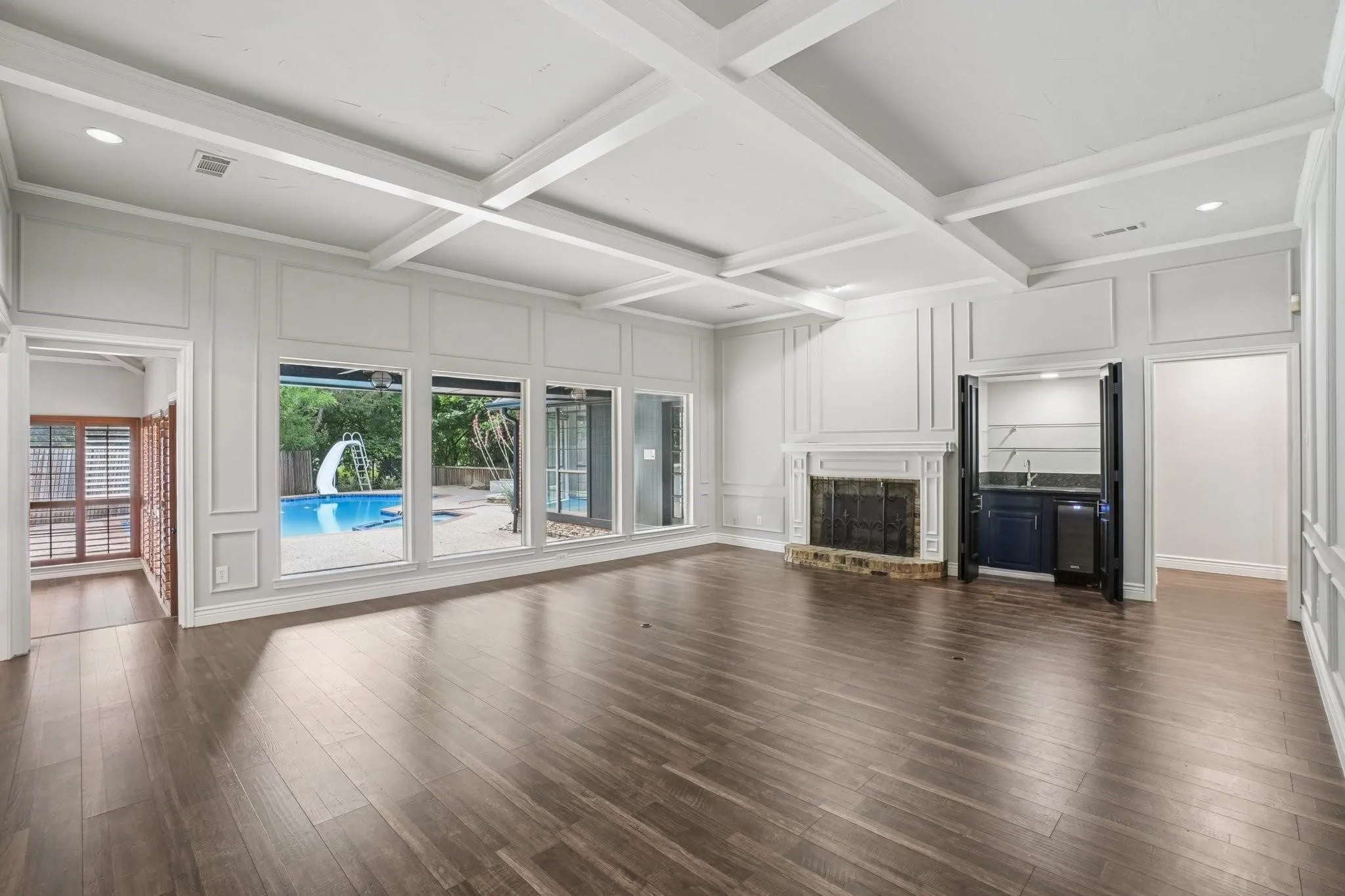 Single Family Residence For Rent in Collin County , 6701 Timothy Drive, Plano, Texas 75023, 4 Bedroom, 4 Bathroom, 2 Garage spaces, 3,429 Sqft, built in 1982, mls#21355824, Real Estate Agent in Plano, Homes For Rent in Collin county, Homes For Rent in Plano, Realtor in Plano Texas, Real Estate Brokerage Independent Realty Texas, Luminita Cordes Realtor