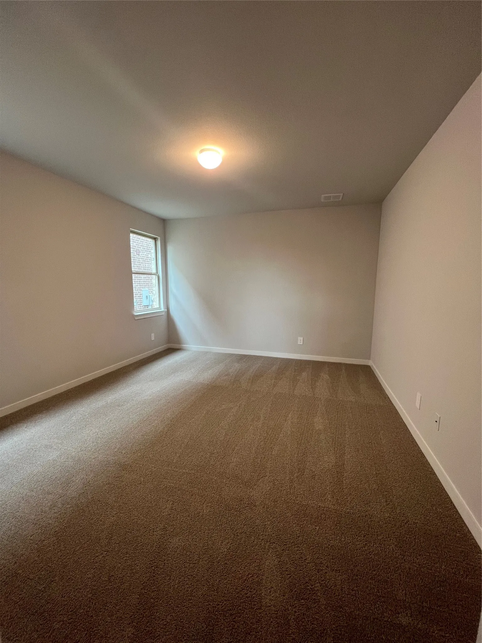 Single Family Residence For Rent in Kaufman County , 2907 Doggett Drive, Forney, Texas 75126, 4 Bedroom, 3 Bathroom, 2 Garage spaces, 2,139 Sqft, built in 2022, mls#21356655, Real Estate Agent in Forney, Homes For Rent in Kaufman county, Homes For Rent in Forney, Realtor in Forney Texas, Real Estate Brokerage Independent Realty Texas, Luminita Cordes Realtor