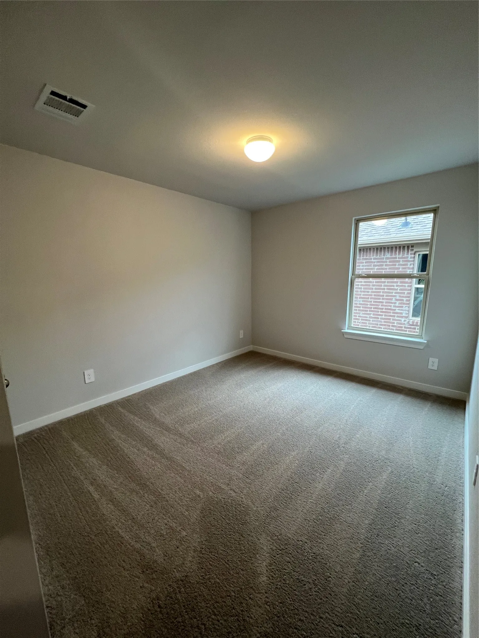 Single Family Residence For Rent in Kaufman County , 2907 Doggett Drive, Forney, Texas 75126, 4 Bedroom, 3 Bathroom, 2 Garage spaces, 2,139 Sqft, built in 2022, mls#21356655, Real Estate Agent in Forney, Homes For Rent in Kaufman county, Homes For Rent in Forney, Realtor in Forney Texas, Real Estate Brokerage Independent Realty Texas, Luminita Cordes Realtor