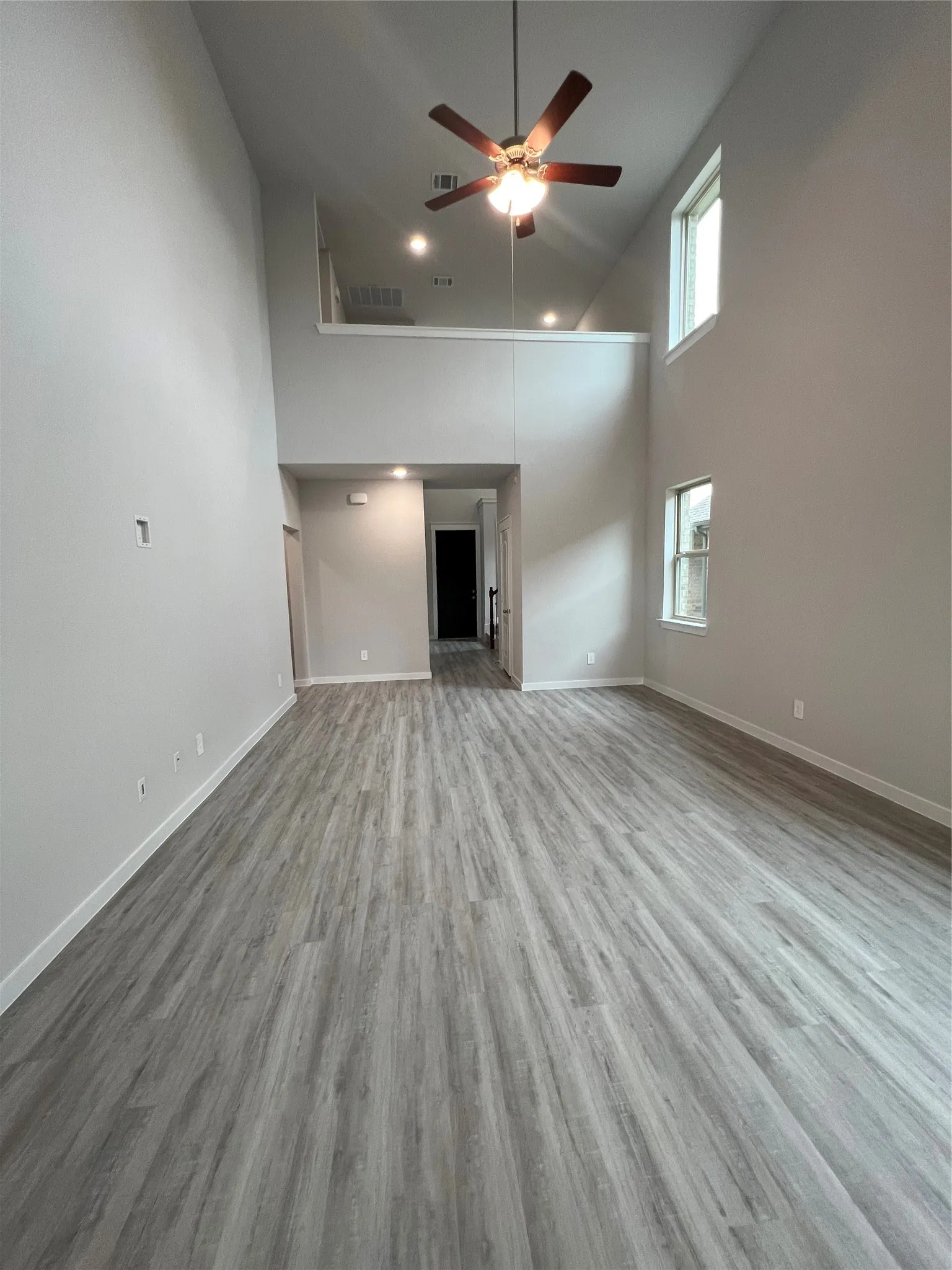 Single Family Residence For Rent in Kaufman County , 2907 Doggett Drive, Forney, Texas 75126, 4 Bedroom, 3 Bathroom, 2 Garage spaces, 2,139 Sqft, built in 2022, mls#21356655, Real Estate Agent in Forney, Homes For Rent in Kaufman county, Homes For Rent in Forney, Realtor in Forney Texas, Real Estate Brokerage Independent Realty Texas, Luminita Cordes Realtor