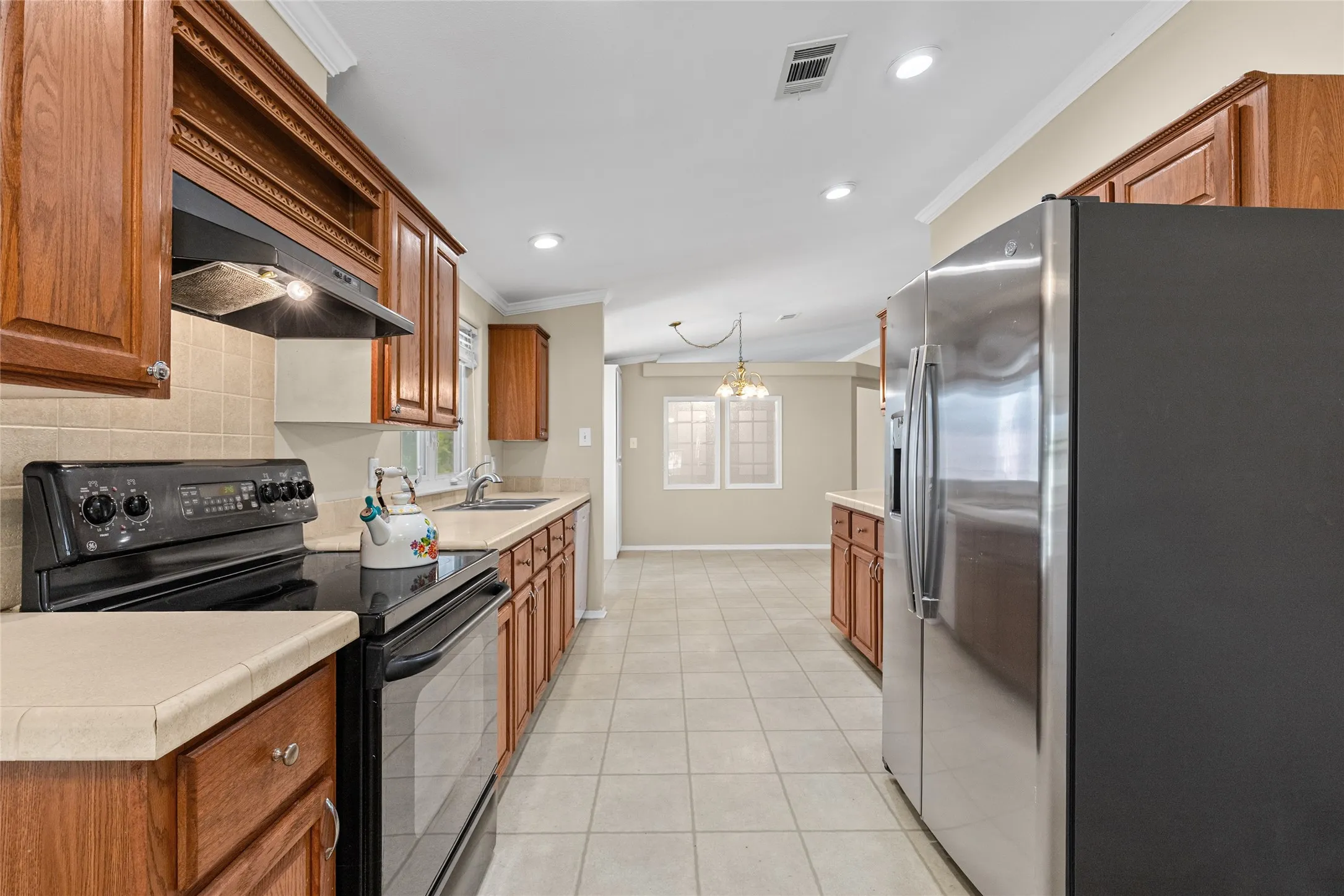 Single Family Residence For Sale in Hunt County , 5101 County Road 2208, Greenville, Texas 75402, 3 Bedroom, 2 Bathroom, 2 Garage spaces, 1,920 Sqft, built in 2004, mls#21354870, Real Estate Agent in Greenville, Homes For Sale in Hunt county, Homes For Sale in Greenville, Realtor in Greenville Texas, Real Estate Brokerage Independent Realty Texas, Luminita Cordes Realtor