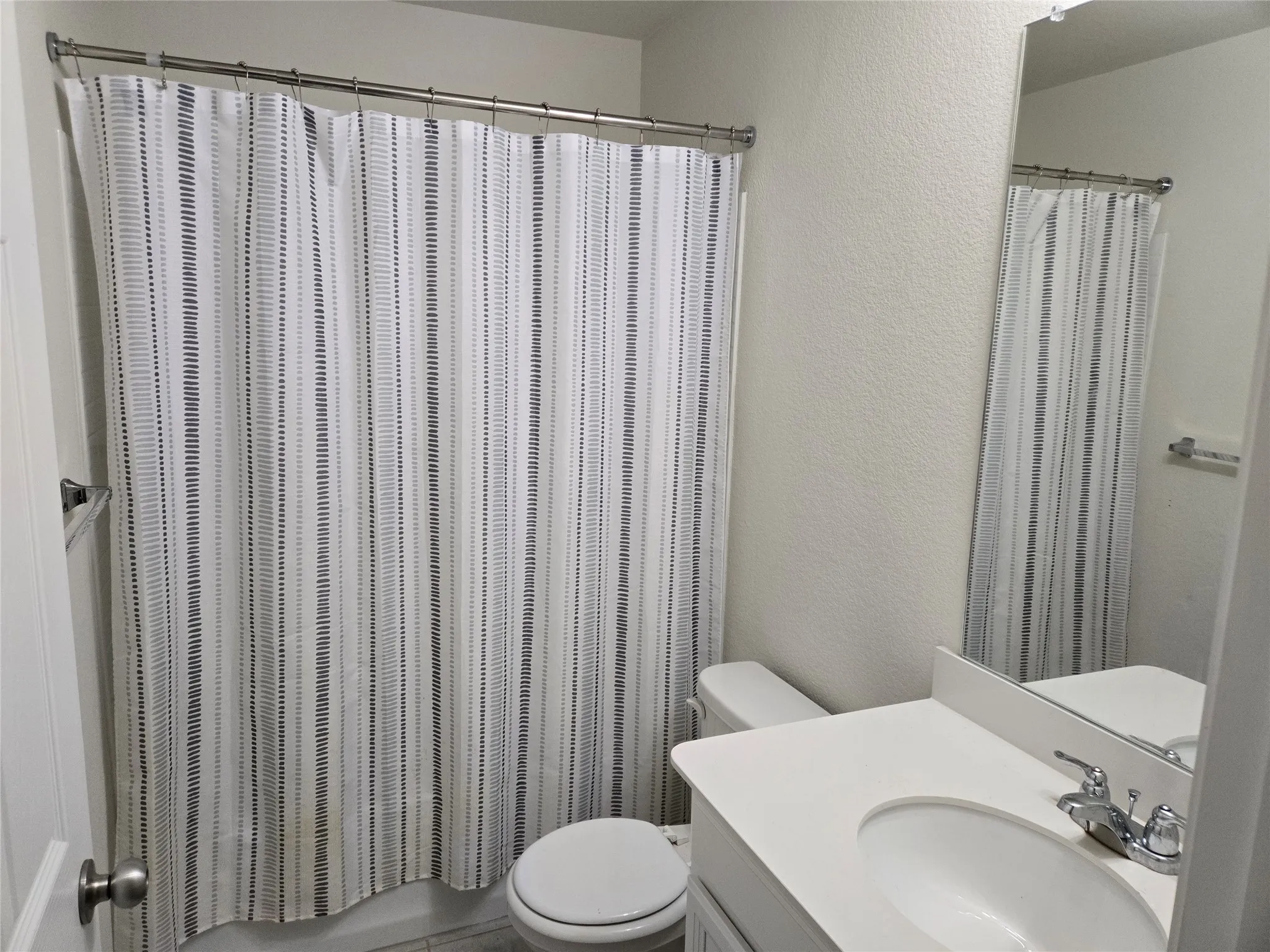 Single Family Residence For Rent in Kaufman County , 1126 Ainsley Lane, Forney, Texas 75126, 4 Bedroom, 3 Bathroom, 2 Garage spaces, 1,743 Sqft, built in 2021, mls#21356675, Real Estate Agent in Forney, Homes For Rent in Kaufman county, Homes For Rent in Forney, Realtor in Forney Texas, Real Estate Brokerage Independent Realty Texas, Luminita Cordes Realtor