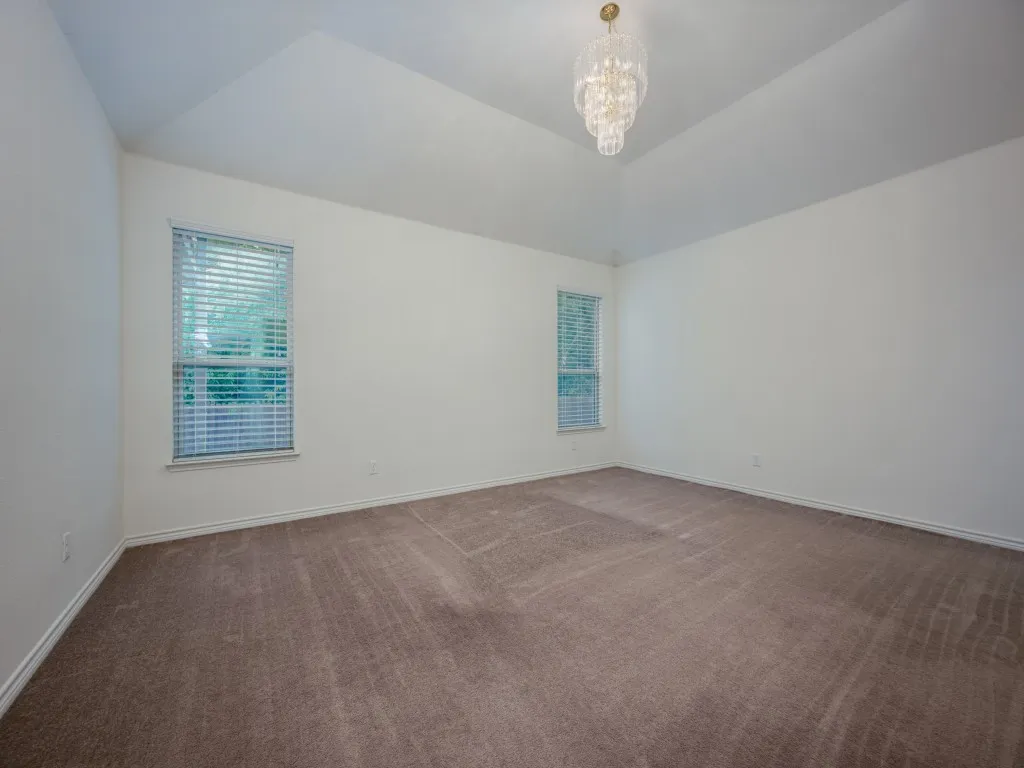 Single Family Residence For Rent in Tarrant County , 8737 Maple Ridge Trail, Fort Worth, Texas 76244, 4 Bedroom, 2 Bathroom, 2 Garage spaces, 2,215 Sqft, built in 2013, mls#21356670, Real Estate Agent in Fort Worth, Homes For Rent in Tarrant county, Homes For Rent in Fort Worth, Realtor in Fort Worth Texas, Real Estate Brokerage Independent Realty Texas, Luminita Cordes Realtor