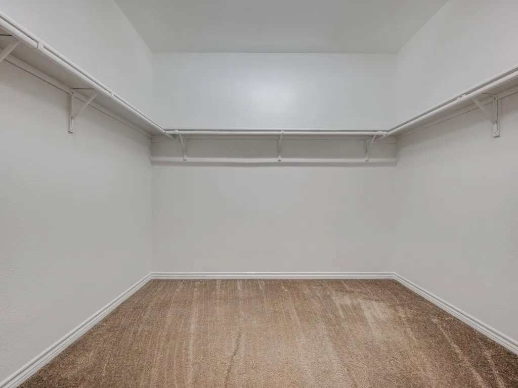 Single Family Residence For Rent in Tarrant County , 8737 Maple Ridge Trail, Fort Worth, Texas 76244, 4 Bedroom, 2 Bathroom, 2 Garage spaces, 2,215 Sqft, built in 2013, mls#21356670, Real Estate Agent in Fort Worth, Homes For Rent in Tarrant county, Homes For Rent in Fort Worth, Realtor in Fort Worth Texas, Real Estate Brokerage Independent Realty Texas, Luminita Cordes Realtor