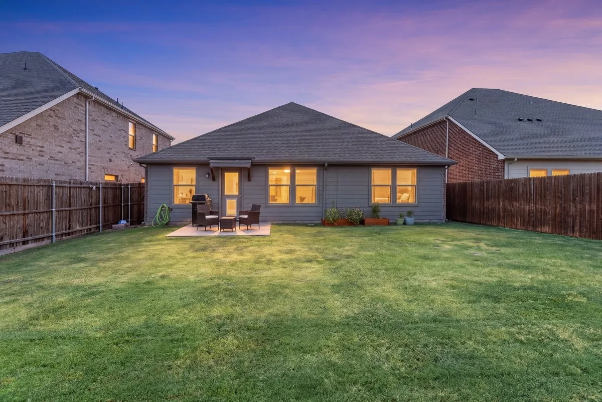 Single Family Residence For Sale in Rockwall County , 309 Edmund Lane, Fate, Texas 75087, 3 Bedroom, 2 Bathroom, 2 Garage spaces, 1,622 Sqft, built in 2020, mls#21356651, Real Estate Agent in Fate, Homes For Sale in Rockwall county, Homes For Sale in Fate, Realtor in Fate Texas, Real Estate Brokerage Independent Realty Texas, Luminita Cordes Realtor