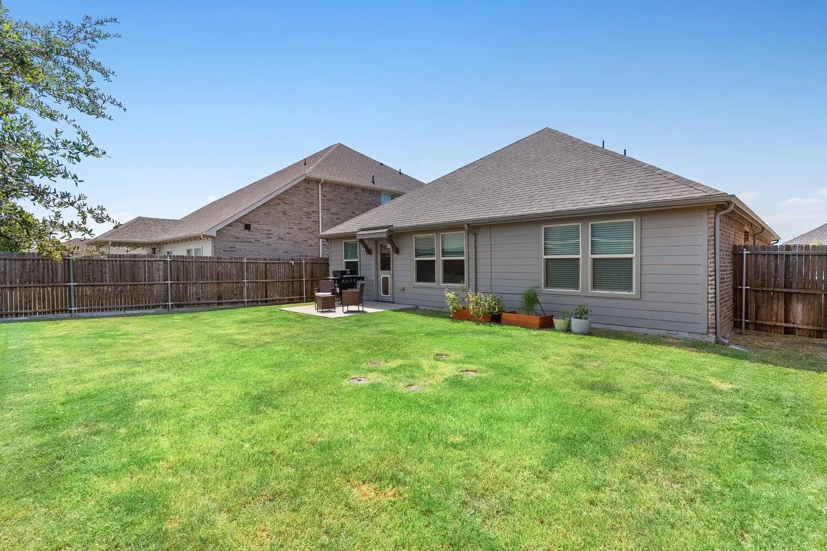 Single Family Residence For Sale in Rockwall County , 309 Edmund Lane, Fate, Texas 75087, 3 Bedroom, 2 Bathroom, 2 Garage spaces, 1,622 Sqft, built in 2020, mls#21356651, Real Estate Agent in Fate, Homes For Sale in Rockwall county, Homes For Sale in Fate, Realtor in Fate Texas, Real Estate Brokerage Independent Realty Texas, Luminita Cordes Realtor