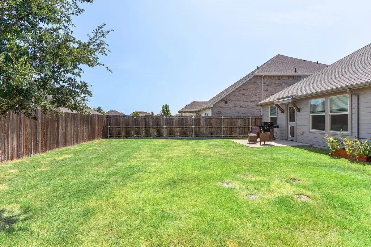 Single Family Residence For Sale in Rockwall County , 309 Edmund Lane, Fate, Texas 75087, 3 Bedroom, 2 Bathroom, 2 Garage spaces, 1,622 Sqft, built in 2020, mls#21356651, Real Estate Agent in Fate, Homes For Sale in Rockwall county, Homes For Sale in Fate, Realtor in Fate Texas, Real Estate Brokerage Independent Realty Texas, Luminita Cordes Realtor