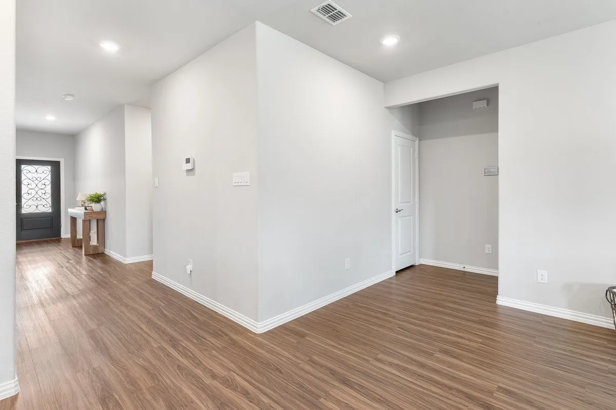 Single Family Residence For Sale in Rockwall County , 309 Edmund Lane, Fate, Texas 75087, 3 Bedroom, 2 Bathroom, 2 Garage spaces, 1,622 Sqft, built in 2020, mls#21356651, Real Estate Agent in Fate, Homes For Sale in Rockwall county, Homes For Sale in Fate, Realtor in Fate Texas, Real Estate Brokerage Independent Realty Texas, Luminita Cordes Realtor