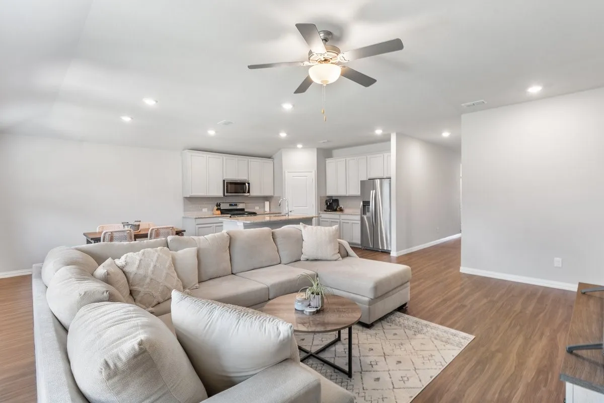 Single Family Residence For Sale in Rockwall County , 309 Edmund Lane, Fate, Texas 75087, 3 Bedroom, 2 Bathroom, 2 Garage spaces, 1,622 Sqft, built in 2020, mls#21356651, Real Estate Agent in Fate, Homes For Sale in Rockwall county, Homes For Sale in Fate, Realtor in Fate Texas, Real Estate Brokerage Independent Realty Texas, Luminita Cordes Realtor