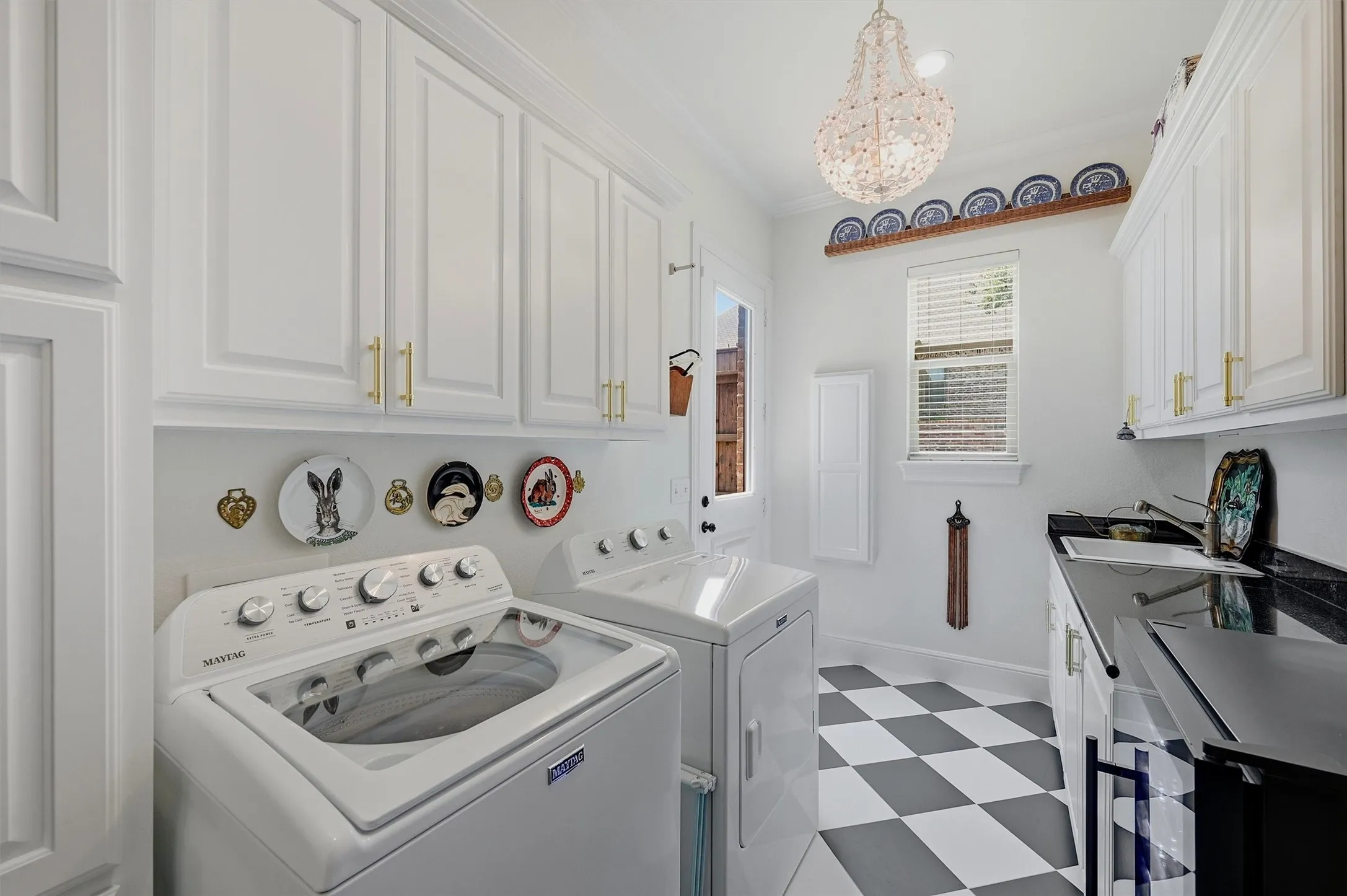 Single Family Residence For Sale in Grayson County , 2611 Silverado Trail, Sherman, Texas 75092, 4 Bedroom, 3 Bathroom, 2 Garage spaces, 3,497 Sqft, built in 2005, mls#21356445, Real Estate Agent in Sherman, Homes For Sale in Grayson county, Homes For Sale in Sherman, Realtor in Sherman Texas, Real Estate Brokerage Independent Realty Texas, Luminita Cordes Realtor