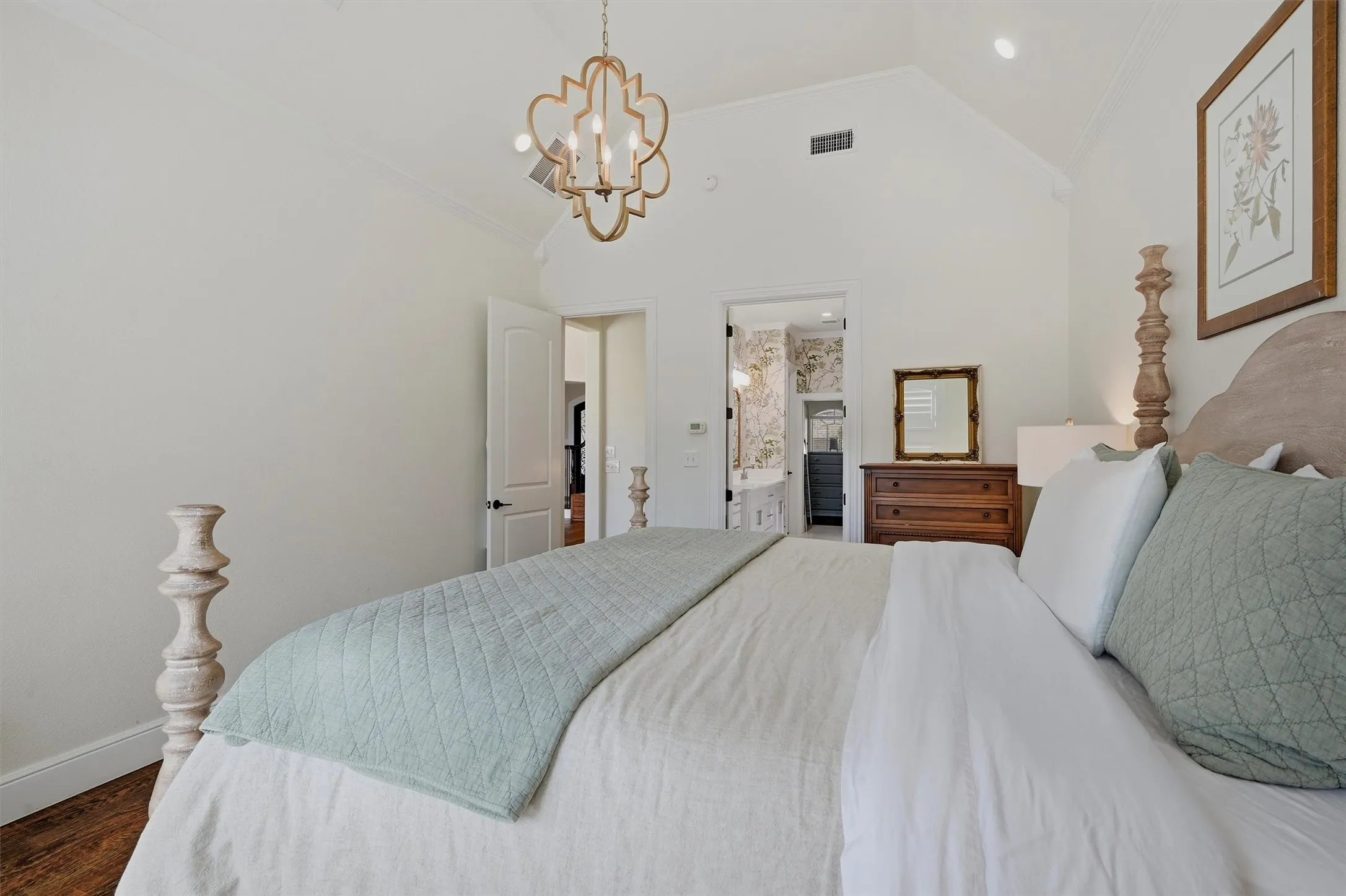 Single Family Residence For Sale in Grayson County , 2611 Silverado Trail, Sherman, Texas 75092, 4 Bedroom, 3 Bathroom, 2 Garage spaces, 3,497 Sqft, built in 2005, mls#21356445, Real Estate Agent in Sherman, Homes For Sale in Grayson county, Homes For Sale in Sherman, Realtor in Sherman Texas, Real Estate Brokerage Independent Realty Texas, Luminita Cordes Realtor