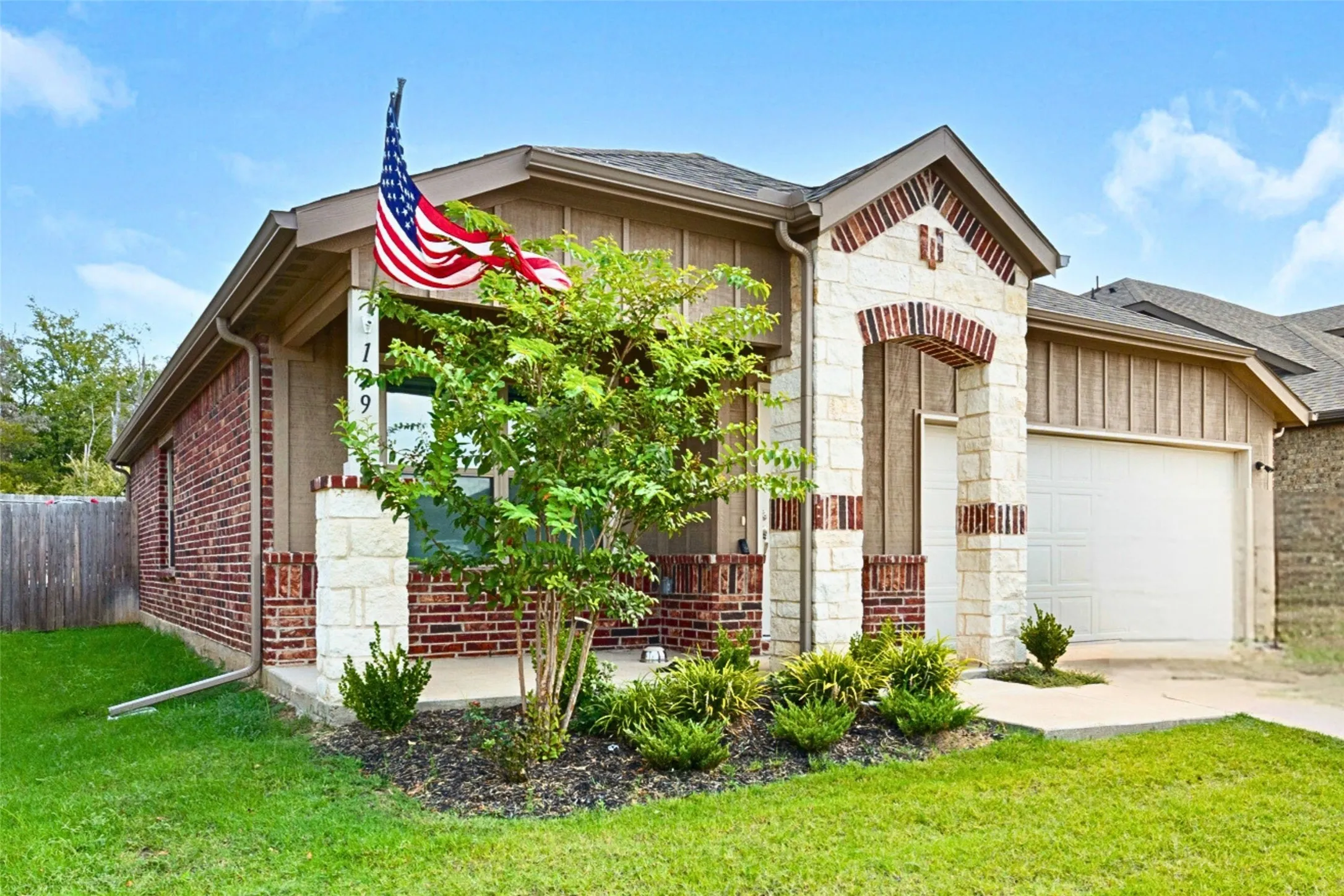 Single Family Residence For Rent in Kaufman County , 209 Fairmeade Drive, Terrell, Texas 75160, 3 Bedroom, 2 Bathroom, 2 Garage spaces, 1,460 Sqft, built in 2024, mls#21356640, Real Estate Agent in Terrell, Homes For Rent in Kaufman county, Homes For Rent in Terrell, Realtor in Terrell Texas, Real Estate Brokerage Independent Realty Texas, Luminita Cordes Realtor