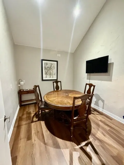 Office For Sale in Tarrant County , 401 Inwood Road, Azle, Texas 76020, 0, 0, Garage spaces, 0 Sqft, built in 1996, mls#21356722, Real Estate Agent in Azle, Homes For Sale in Tarrant county, Homes For Sale in Azle, Realtor in Azle Texas, Real Estate Brokerage Independent Realty Texas, Luminita Cordes Realtor