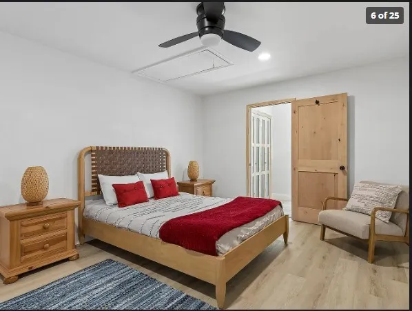 Single Family Residence For Rent in Tarrant County , 1212 W Murphy Road, Colleyville, Texas 76034, 3 Bedroom, 3 Bathroom, Garage spaces, 2,056 Sqft, built in 1960, mls#21356231, Real Estate Agent in Colleyville, Homes For Rent in Tarrant county, Homes For Rent in Colleyville, Realtor in Colleyville Texas, Real Estate Brokerage Independent Realty Texas, Luminita Cordes Realtor
