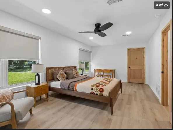 Single Family Residence For Rent in Tarrant County , 1212 W Murphy Road, Colleyville, Texas 76034, 3 Bedroom, 3 Bathroom, Garage spaces, 2,056 Sqft, built in 1960, mls#21356231, Real Estate Agent in Colleyville, Homes For Rent in Tarrant county, Homes For Rent in Colleyville, Realtor in Colleyville Texas, Real Estate Brokerage Independent Realty Texas, Luminita Cordes Realtor