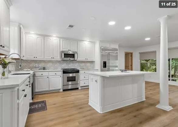 Single Family Residence For Rent in Tarrant County , 1212 W Murphy Road, Colleyville, Texas 76034, 3 Bedroom, 3 Bathroom, Garage spaces, 2,056 Sqft, built in 1960, mls#21356231, Real Estate Agent in Colleyville, Homes For Rent in Tarrant county, Homes For Rent in Colleyville, Realtor in Colleyville Texas, Real Estate Brokerage Independent Realty Texas, Luminita Cordes Realtor
