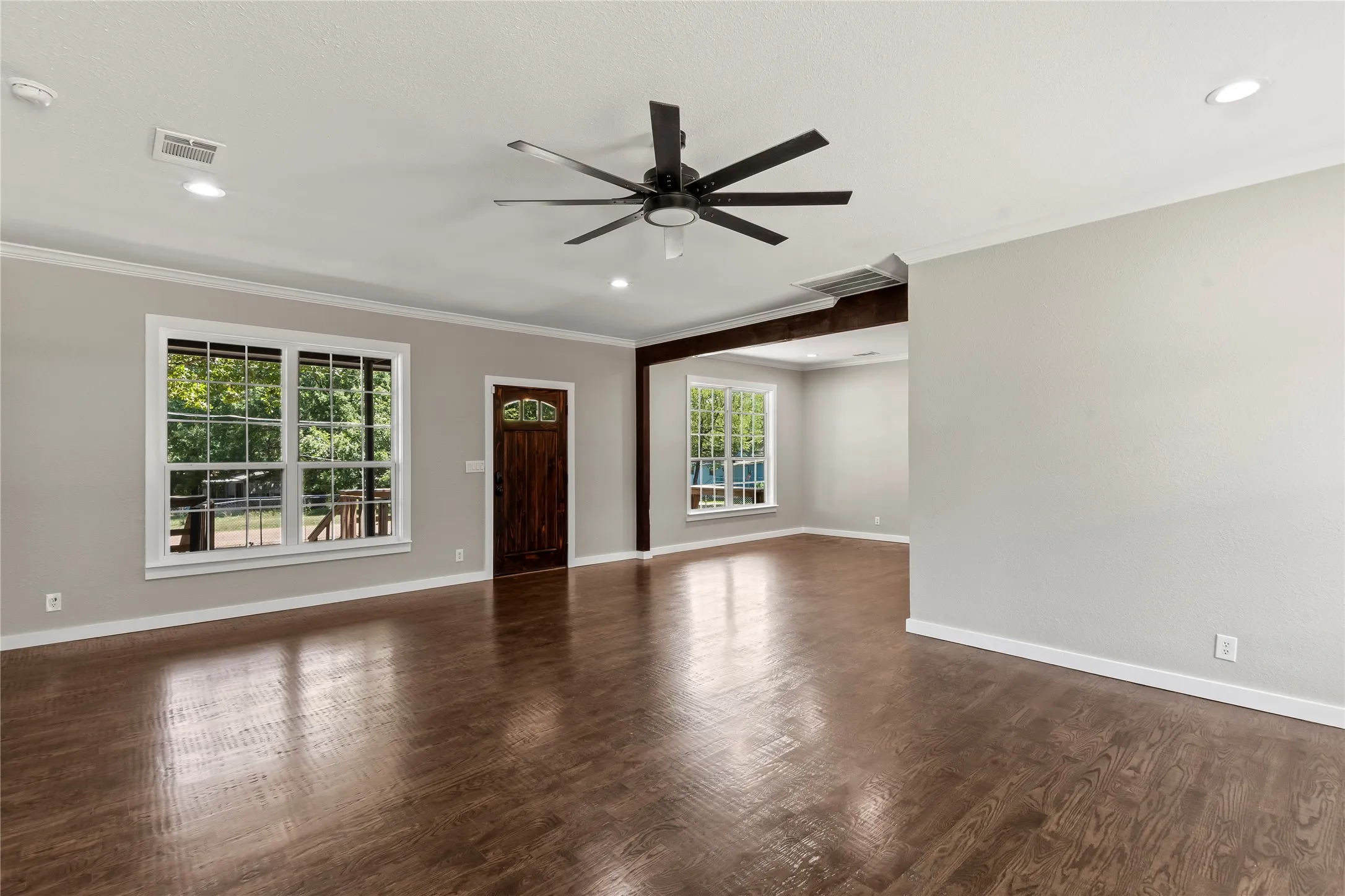 Single Family Residence For Sale in Henderson County , 109 Bayview Street, Gun Barrel City, Texas 75156, 4 Bedroom, 2 Bathroom, Garage spaces, 2,240 Sqft, built in 0, mls#21347569, Real Estate Agent in Gun Barrel City, Homes For Sale in Henderson county, Homes For Sale in Gun Barrel City, Realtor in Gun Barrel City Texas, Real Estate Brokerage Independent Realty Texas, Luminita Cordes Realtor
