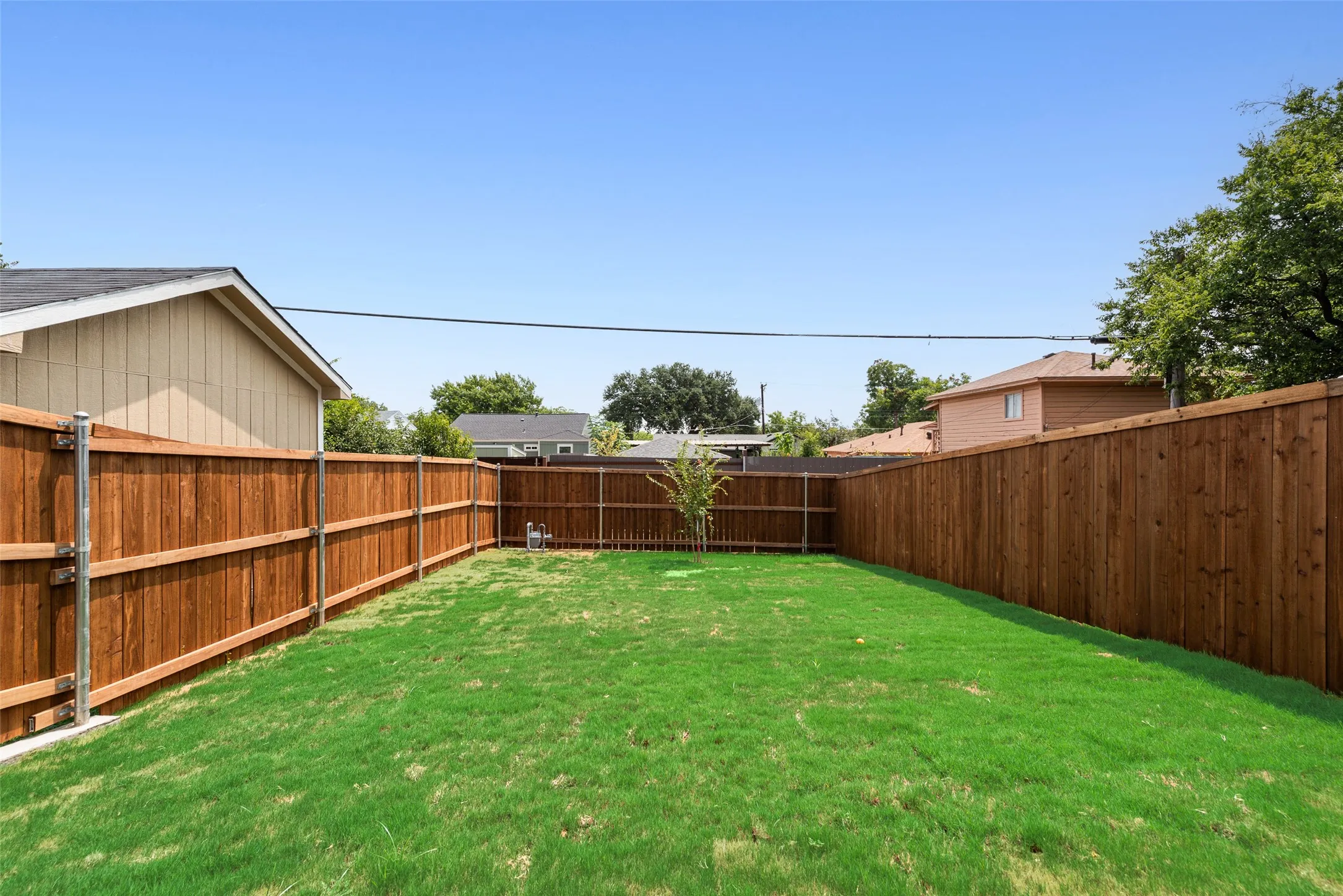 Duplex For Rent in Dallas County , 2408 Boyd Street, Dallas, Texas 75224, 3 Bedroom, 3 Bathroom, 2 Garage spaces, 2,155 Sqft, built in 2026, mls#21356746, Real Estate Agent in Dallas, Homes For Rent in Dallas county, Homes For Rent in Dallas, Realtor in Dallas Texas, Real Estate Brokerage Independent Realty Texas, Luminita Cordes Realtor