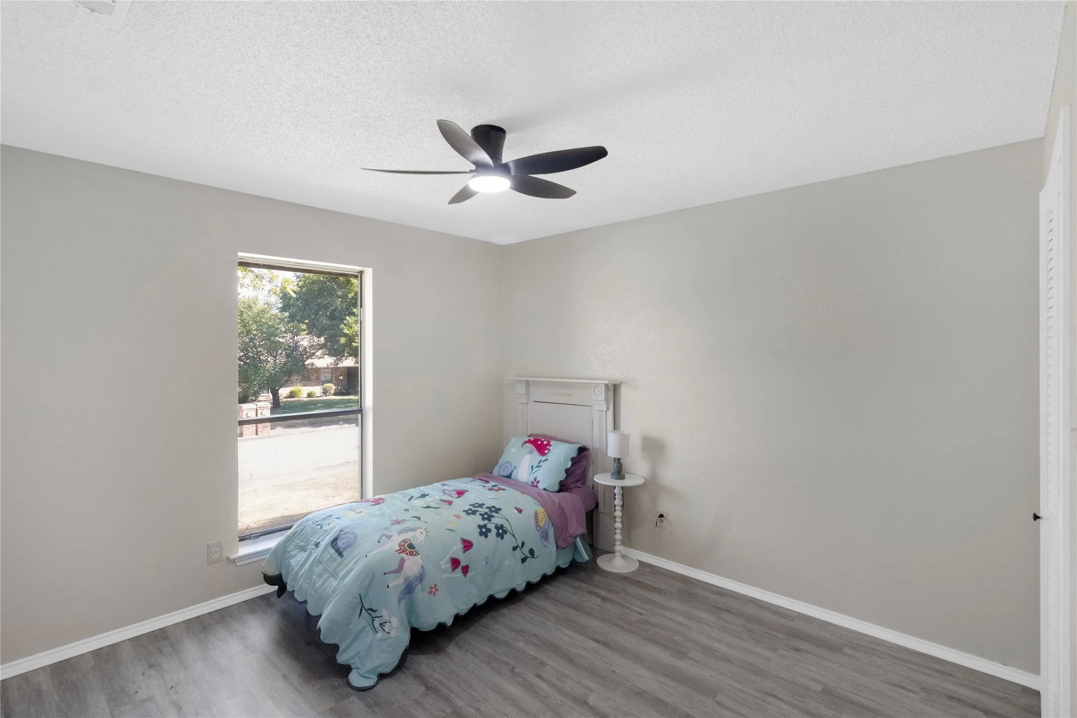 Single Family Residence For Sale in Dallas County , 430 Timberline Drive, Duncanville, Texas 75137, 3 Bedroom, 2 Bathroom, 2 Garage spaces, 1,928 Sqft, built in 1983, mls#21352960, Real Estate Agent in Duncanville, Homes For Sale in Dallas county, Homes For Sale in Duncanville, Realtor in Duncanville Texas, Real Estate Brokerage Independent Realty Texas, Luminita Cordes Realtor