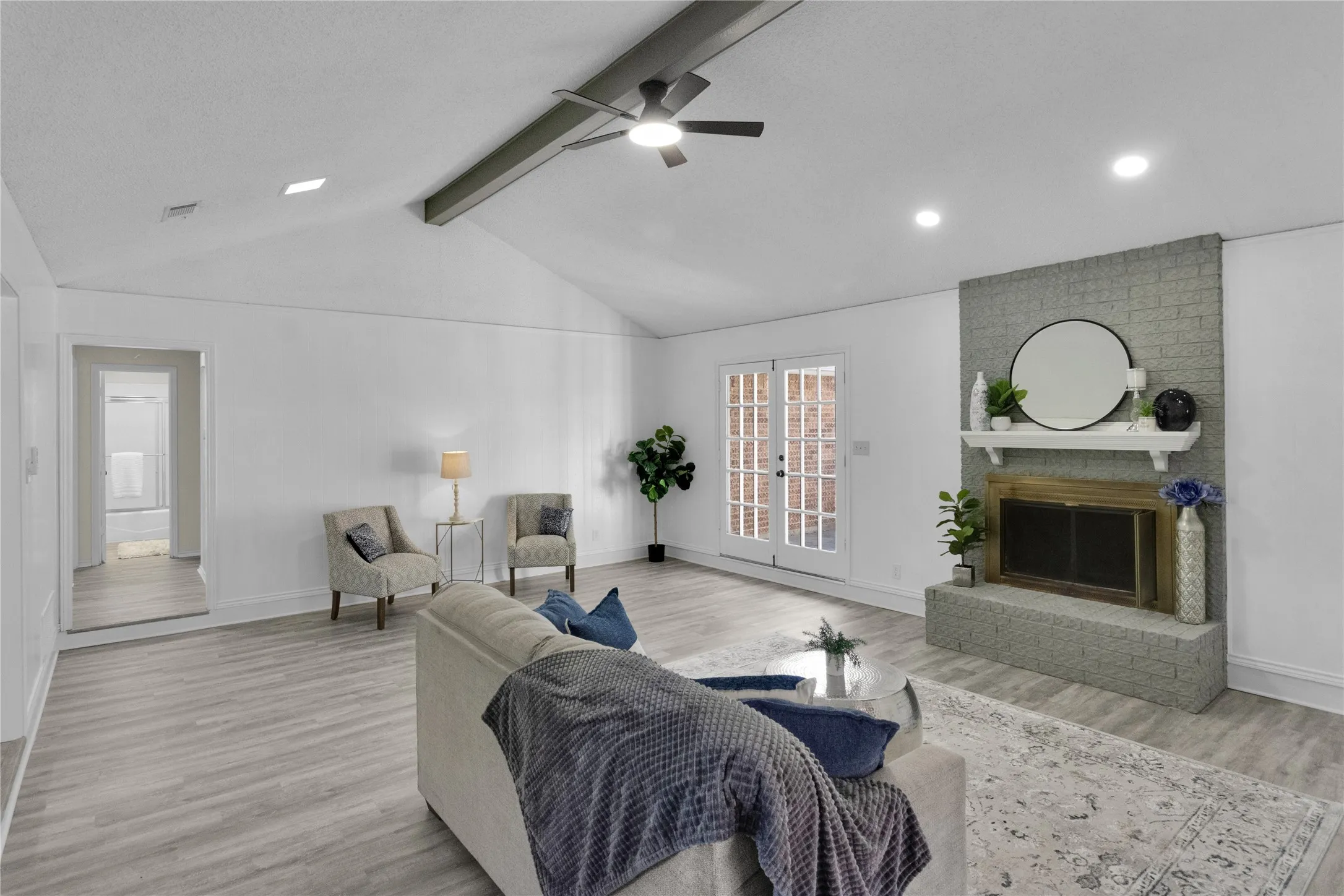 Single Family Residence For Sale in Dallas County , 430 Timberline Drive, Duncanville, Texas 75137, 3 Bedroom, 2 Bathroom, 2 Garage spaces, 1,928 Sqft, built in 1983, mls#21352960, Real Estate Agent in Duncanville, Homes For Sale in Dallas county, Homes For Sale in Duncanville, Realtor in Duncanville Texas, Real Estate Brokerage Independent Realty Texas, Luminita Cordes Realtor