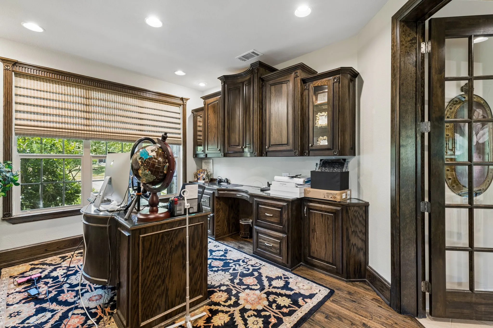 Single Family Residence For Sale in Collin County , 132 Townlake Drive, Prosper, Texas 75078, 4 Bedroom, 4 Bathroom, 3 Garage spaces, 4,383 Sqft, built in 2011, mls#21355306, Real Estate Agent in Prosper, Homes For Sale in Collin county, Homes For Sale in Prosper, Realtor in Prosper Texas, Real Estate Brokerage Independent Realty Texas, Luminita Cordes Realtor