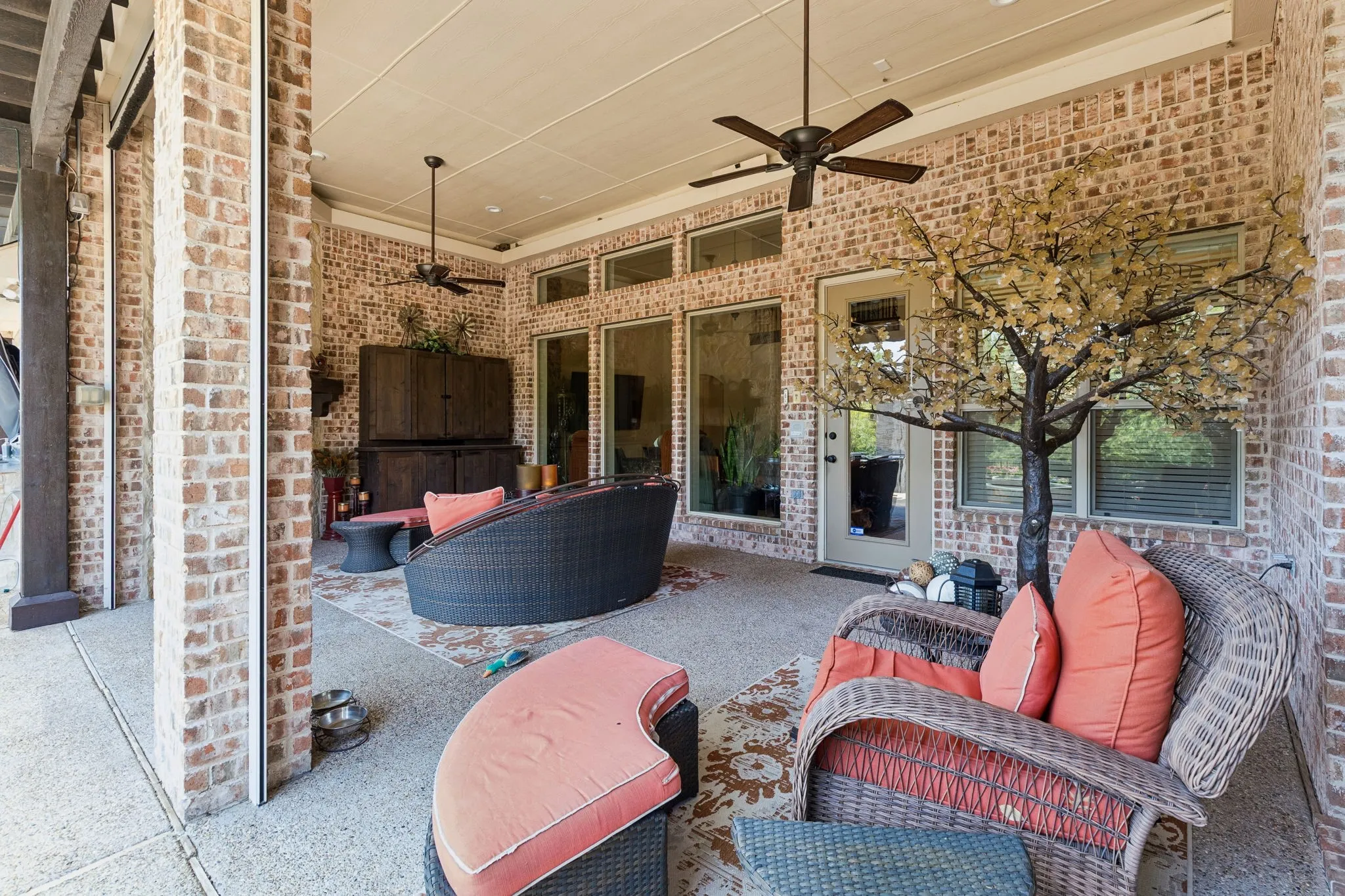 Single Family Residence For Sale in Collin County , 132 Townlake Drive, Prosper, Texas 75078, 4 Bedroom, 4 Bathroom, 3 Garage spaces, 4,383 Sqft, built in 2011, mls#21355306, Real Estate Agent in Prosper, Homes For Sale in Collin county, Homes For Sale in Prosper, Realtor in Prosper Texas, Real Estate Brokerage Independent Realty Texas, Luminita Cordes Realtor