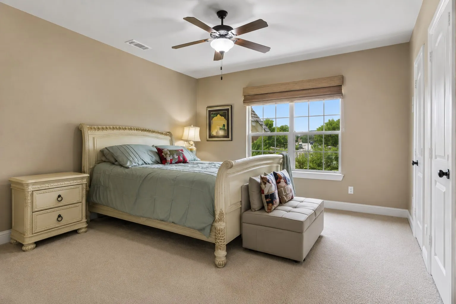 Single Family Residence For Sale in Collin County , 132 Townlake Drive, Prosper, Texas 75078, 4 Bedroom, 4 Bathroom, 3 Garage spaces, 4,383 Sqft, built in 2011, mls#21355306, Real Estate Agent in Prosper, Homes For Sale in Collin county, Homes For Sale in Prosper, Realtor in Prosper Texas, Real Estate Brokerage Independent Realty Texas, Luminita Cordes Realtor