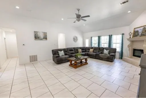 Single Family Residence For Sale in Hunt County , 7320 County Road 3512, Quinlan, Texas 75474, 3 Bedroom, 3 Bathroom, 2 Garage spaces, 2,038 Sqft, built in 2020, Price $475,000, mls#21356647, Real Estate Agent in Quinlan, Homes For Sale in Hunt county, Homes For Sale in Quinlan, Realtor in Quinlan Texas, Real Estate Brokerage Independent Realty Texas, Luminita Cordes Realtor