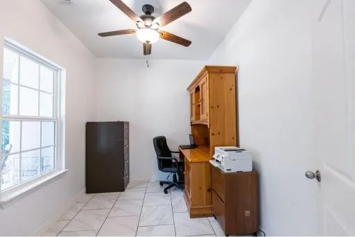 Single Family Residence For Sale in Hunt County , 7320 County Road 3512, Quinlan, Texas 75474, 3 Bedroom, 3 Bathroom, 2 Garage spaces, 2,038 Sqft, built in 2020, Price $475,000, mls#21356647, Real Estate Agent in Quinlan, Homes For Sale in Hunt county, Homes For Sale in Quinlan, Realtor in Quinlan Texas, Real Estate Brokerage Independent Realty Texas, Luminita Cordes Realtor