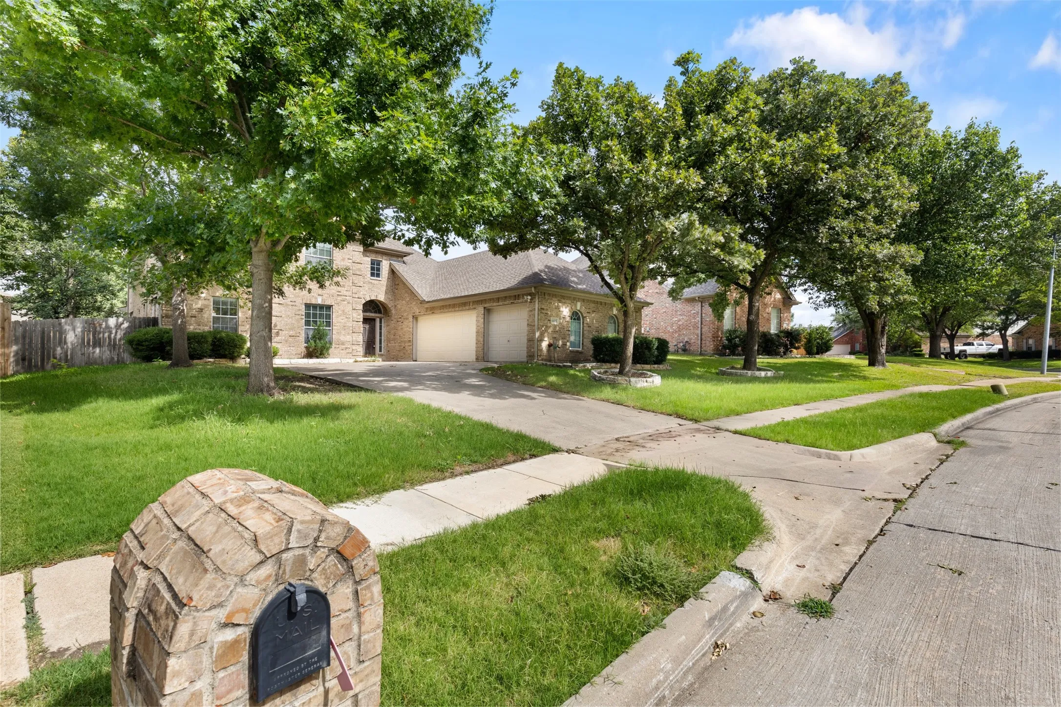 Single Family Residence For Rent in Dallas County , 4409 Mitchell Lane, Rowlett, Texas 75088, 5 Bedroom, 4 Bathroom, 3 Garage spaces, 3,380 Sqft, built in 2002, mls#21356783, Real Estate Agent in Rowlett, Homes For Rent in Dallas county, Homes For Rent in Rowlett, Realtor in Rowlett Texas, Real Estate Brokerage Independent Realty Texas, Luminita Cordes Realtor