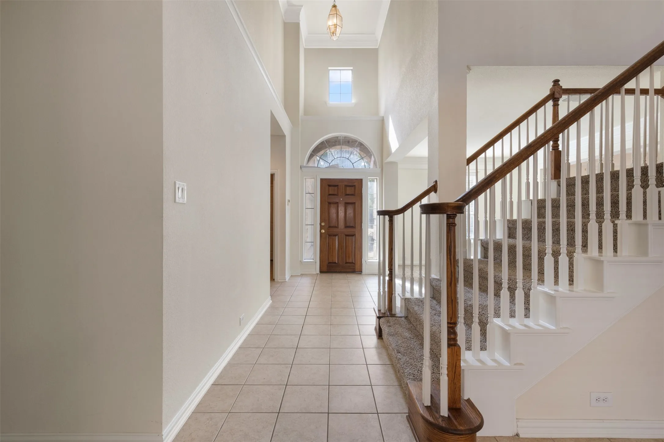 Single Family Residence For Rent in Dallas County , 4409 Mitchell Lane, Rowlett, Texas 75088, 5 Bedroom, 4 Bathroom, 3 Garage spaces, 3,380 Sqft, built in 2002, mls#21356783, Real Estate Agent in Rowlett, Homes For Rent in Dallas county, Homes For Rent in Rowlett, Realtor in Rowlett Texas, Real Estate Brokerage Independent Realty Texas, Luminita Cordes Realtor