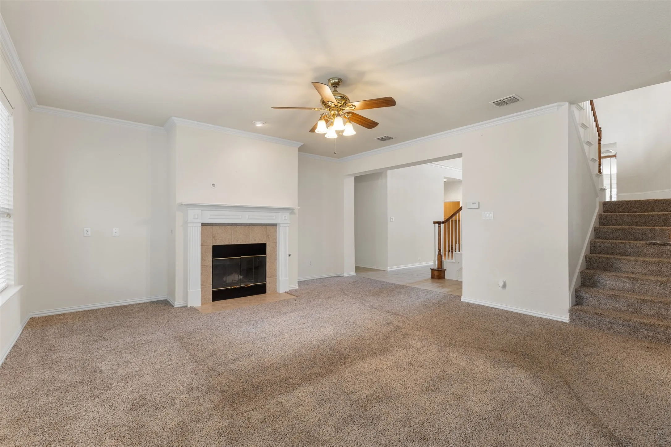 Single Family Residence For Rent in Dallas County , 4409 Mitchell Lane, Rowlett, Texas 75088, 5 Bedroom, 4 Bathroom, 3 Garage spaces, 3,380 Sqft, built in 2002, mls#21356783, Real Estate Agent in Rowlett, Homes For Rent in Dallas county, Homes For Rent in Rowlett, Realtor in Rowlett Texas, Real Estate Brokerage Independent Realty Texas, Luminita Cordes Realtor