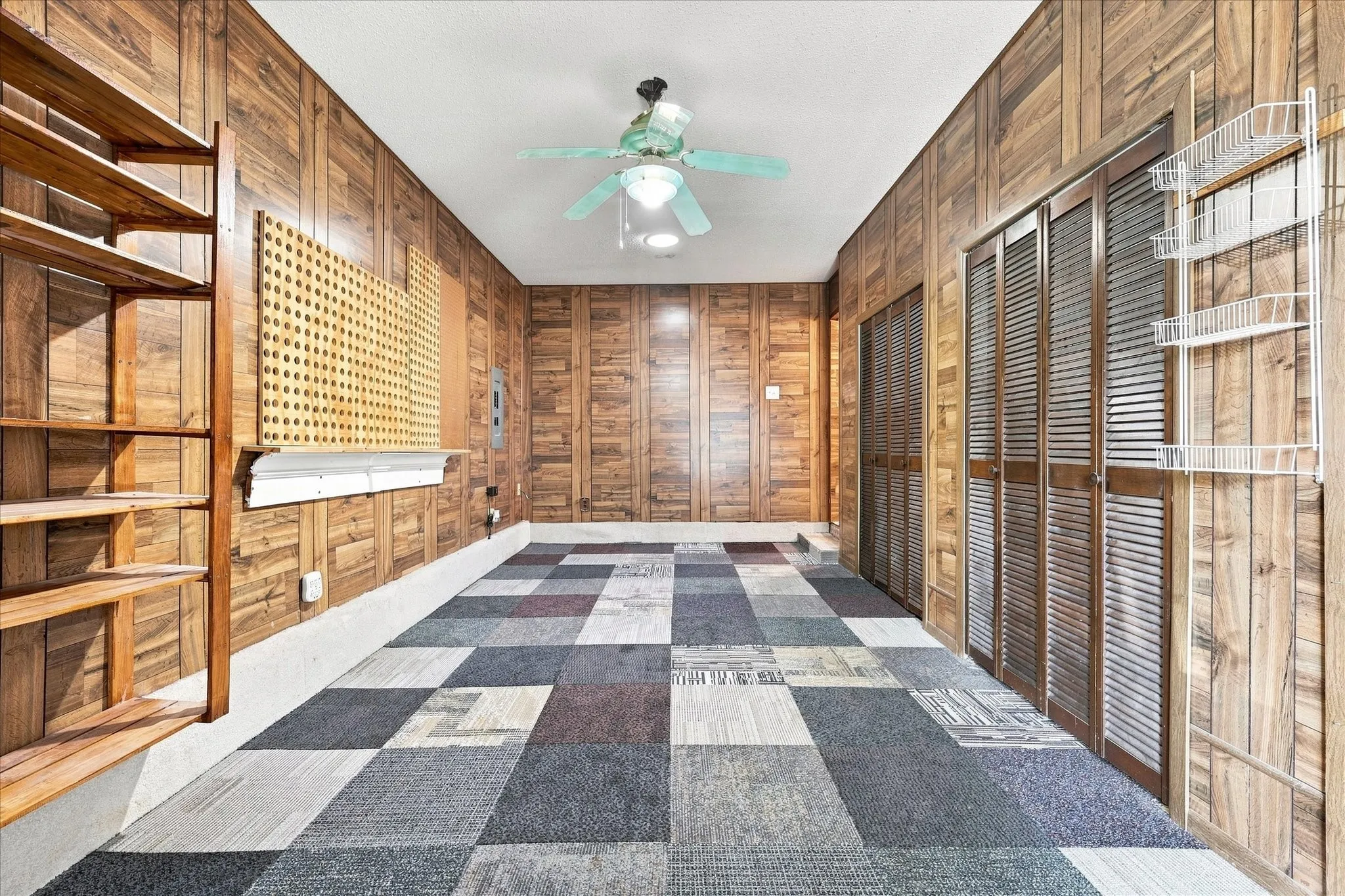Single Family Residence For Sale in Dallas County , 6305 Magnolia Lane, Rowlett, Texas 75089, 3 Bedroom, 2 Bathroom, Garage spaces, 1,594 Sqft, built in 1972, mls#21355480, Real Estate Agent in Rowlett, Homes For Sale in Dallas county, Homes For Sale in Rowlett, Realtor in Rowlett Texas, Real Estate Brokerage Independent Realty Texas, Luminita Cordes Realtor