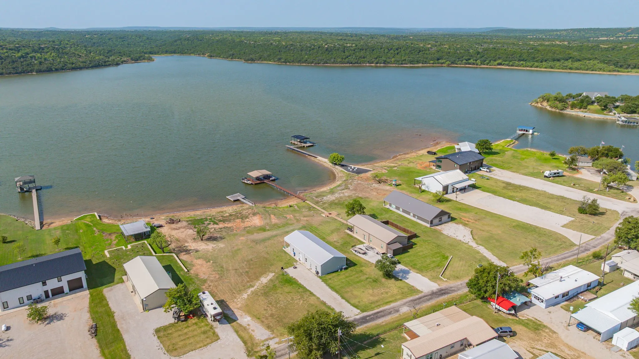 Single Family Residence For Sale in Stephens County , 17995 Pr 3004, Graham, Texas 76450, 3 Bedroom, 2 Bathroom, Garage spaces, 1,800 Sqft, built in 2022, Price $599,000, mls#21354779, Real Estate Agent in Graham, Homes For Sale in Stephens county, Homes For Sale in Graham, Realtor in Graham Texas, Real Estate Brokerage Independent Realty Texas, Luminita Cordes Realtor