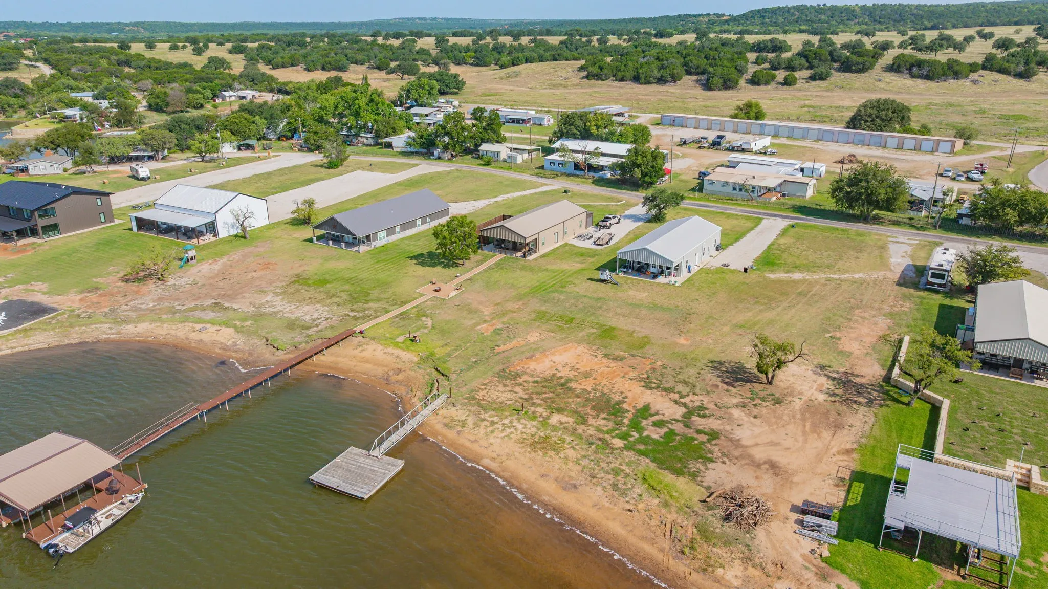 Single Family Residence For Sale in Stephens County , 17995 Pr 3004, Graham, Texas 76450, 3 Bedroom, 2 Bathroom, Garage spaces, 1,800 Sqft, built in 2022, Price $599,000, mls#21354779, Real Estate Agent in Graham, Homes For Sale in Stephens county, Homes For Sale in Graham, Realtor in Graham Texas, Real Estate Brokerage Independent Realty Texas, Luminita Cordes Realtor