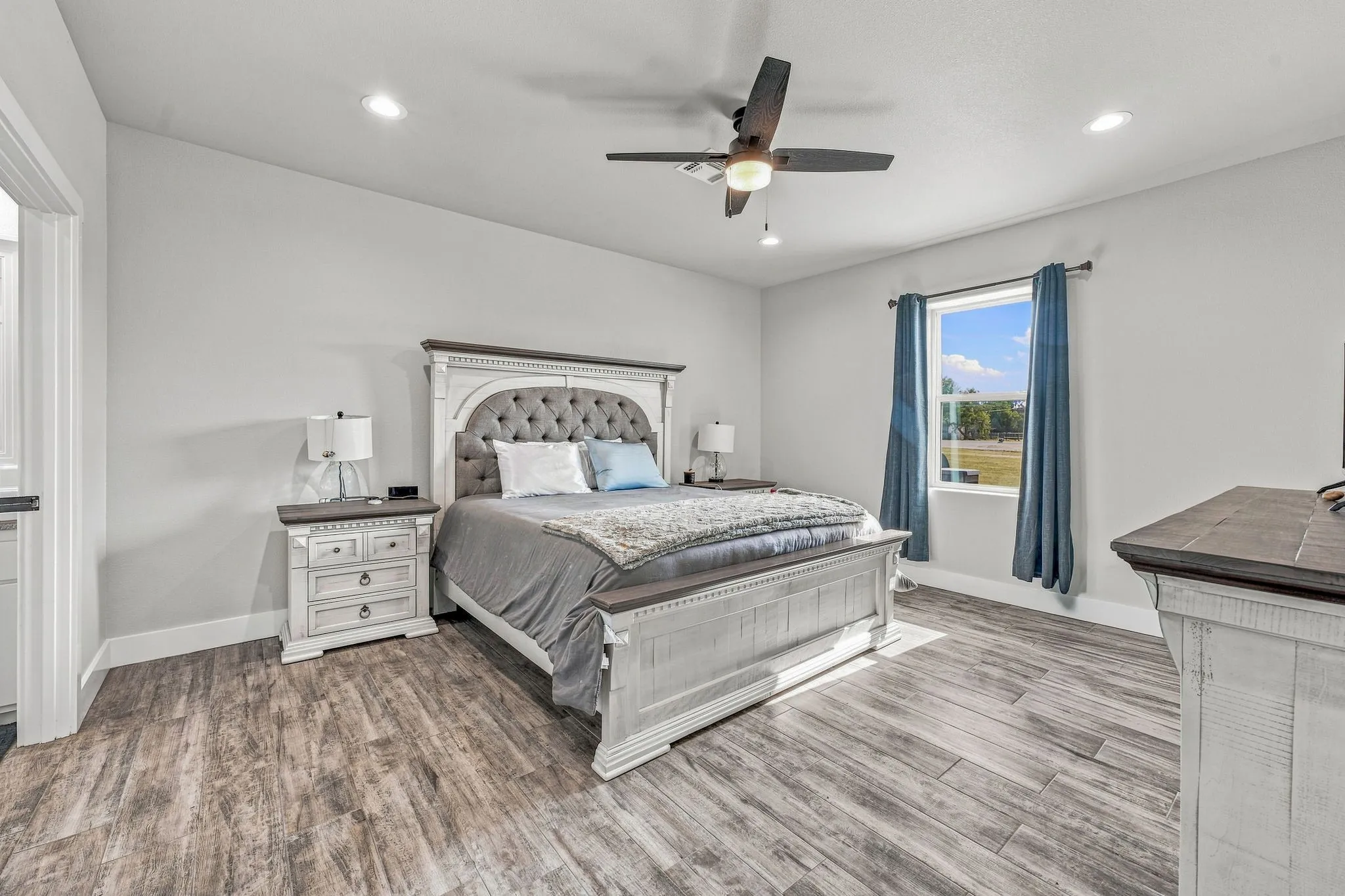 Single Family Residence For Sale in Stephens County , 17995 Pr 3004, Graham, Texas 76450, 3 Bedroom, 2 Bathroom, Garage spaces, 1,800 Sqft, built in 2022, Price $599,000, mls#21354779, Real Estate Agent in Graham, Homes For Sale in Stephens county, Homes For Sale in Graham, Realtor in Graham Texas, Real Estate Brokerage Independent Realty Texas, Luminita Cordes Realtor