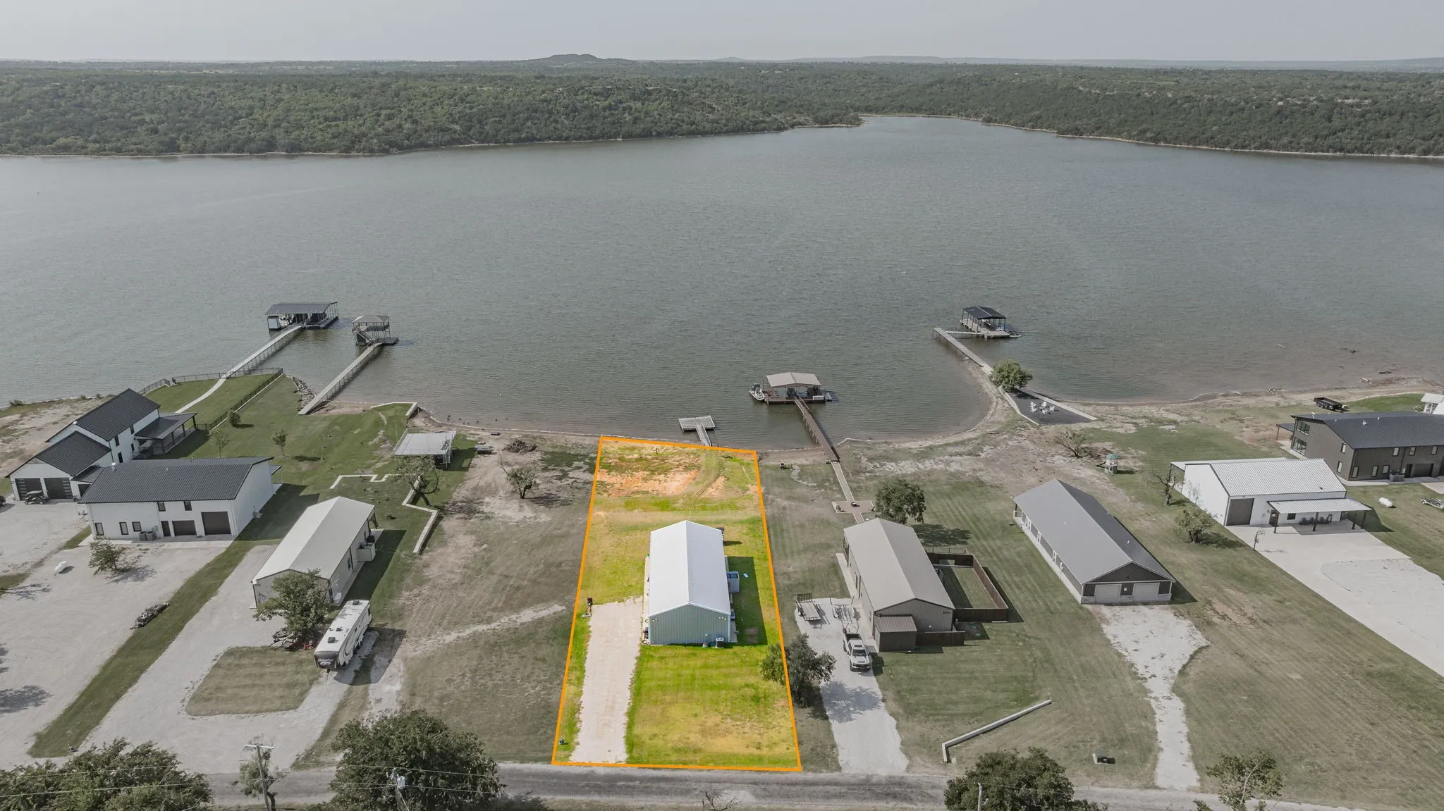Single Family Residence For Sale in Stephens County , 17995 Pr 3004, Graham, Texas 76450, 3 Bedroom, 2 Bathroom, Garage spaces, 1,800 Sqft, built in 2022, Price $599,000, mls#21354779, Real Estate Agent in Graham, Homes For Sale in Stephens county, Homes For Sale in Graham, Realtor in Graham Texas, Real Estate Brokerage Independent Realty Texas, Luminita Cordes Realtor