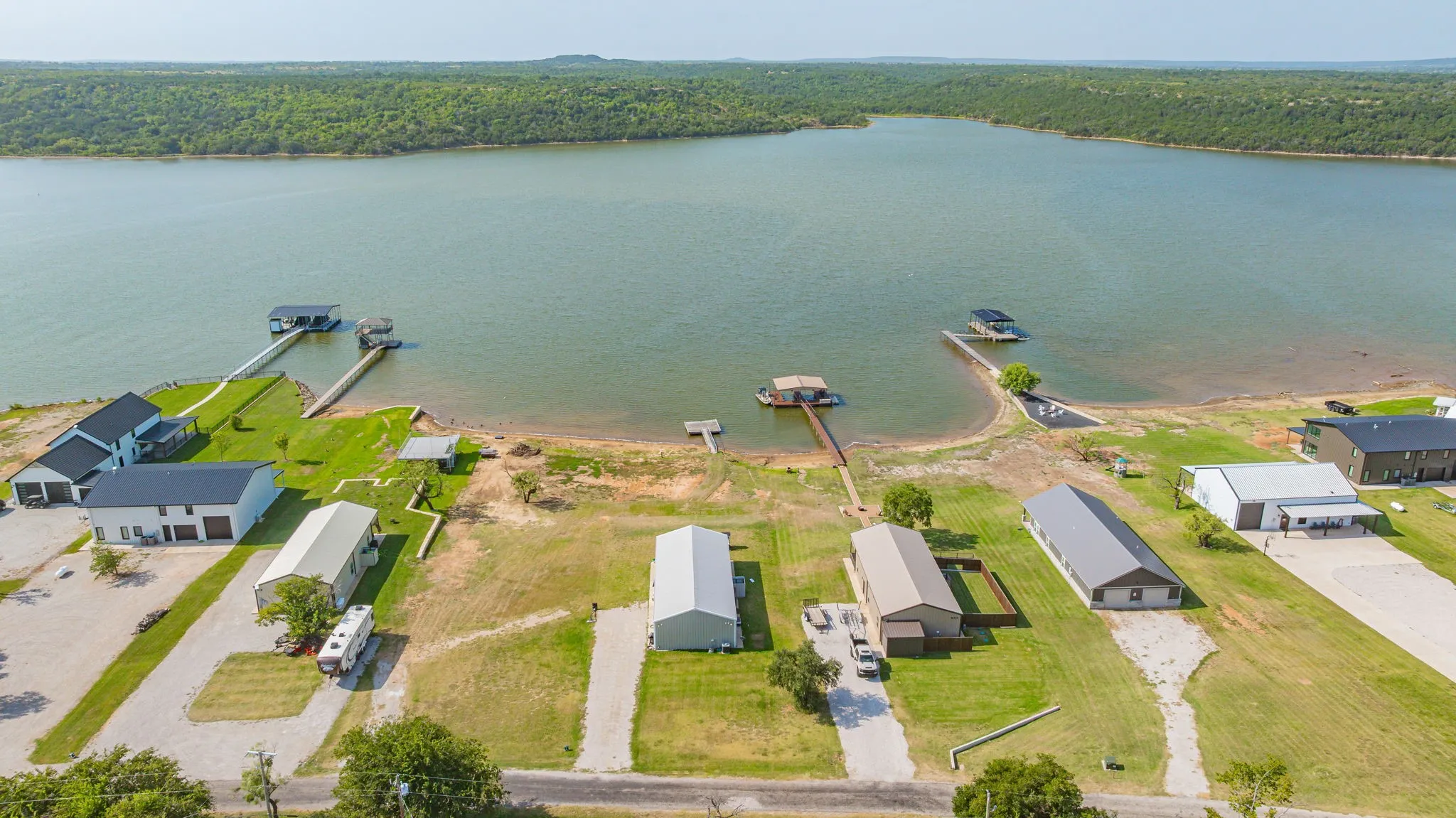 Single Family Residence For Sale in Stephens County , 17995 Pr 3004, Graham, Texas 76450, 3 Bedroom, 2 Bathroom, Garage spaces, 1,800 Sqft, built in 2022, Price $599,000, mls#21354779, Real Estate Agent in Graham, Homes For Sale in Stephens county, Homes For Sale in Graham, Realtor in Graham Texas, Real Estate Brokerage Independent Realty Texas, Luminita Cordes Realtor
