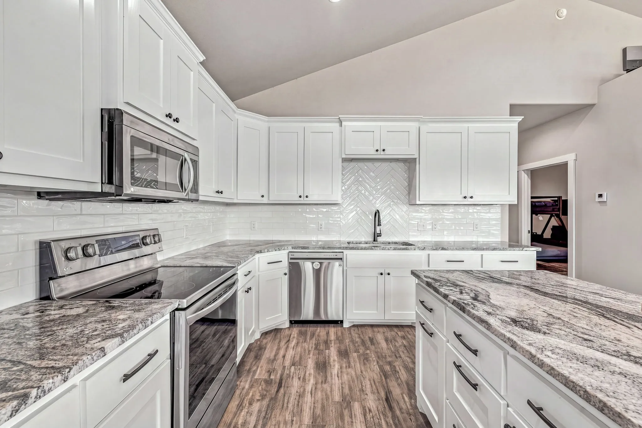 Single Family Residence For Sale in Stephens County , 17995 Pr 3004, Graham, Texas 76450, 3 Bedroom, 2 Bathroom, Garage spaces, 1,800 Sqft, built in 2022, Price $599,000, mls#21354779, Real Estate Agent in Graham, Homes For Sale in Stephens county, Homes For Sale in Graham, Realtor in Graham Texas, Real Estate Brokerage Independent Realty Texas, Luminita Cordes Realtor