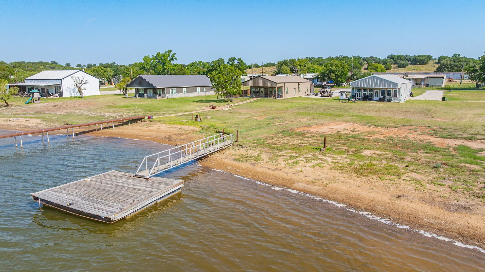 Single Family Residence For Sale in Stephens County , 17995 Pr 3004, Graham, Texas 76450, 3 Bedroom, 2 Bathroom, Garage spaces, 1,800 Sqft, built in 2022, Price $599,000, mls#21354779, Real Estate Agent in Graham, Homes For Sale in Stephens county, Homes For Sale in Graham, Realtor in Graham Texas, Real Estate Brokerage Independent Realty Texas, Luminita Cordes Realtor